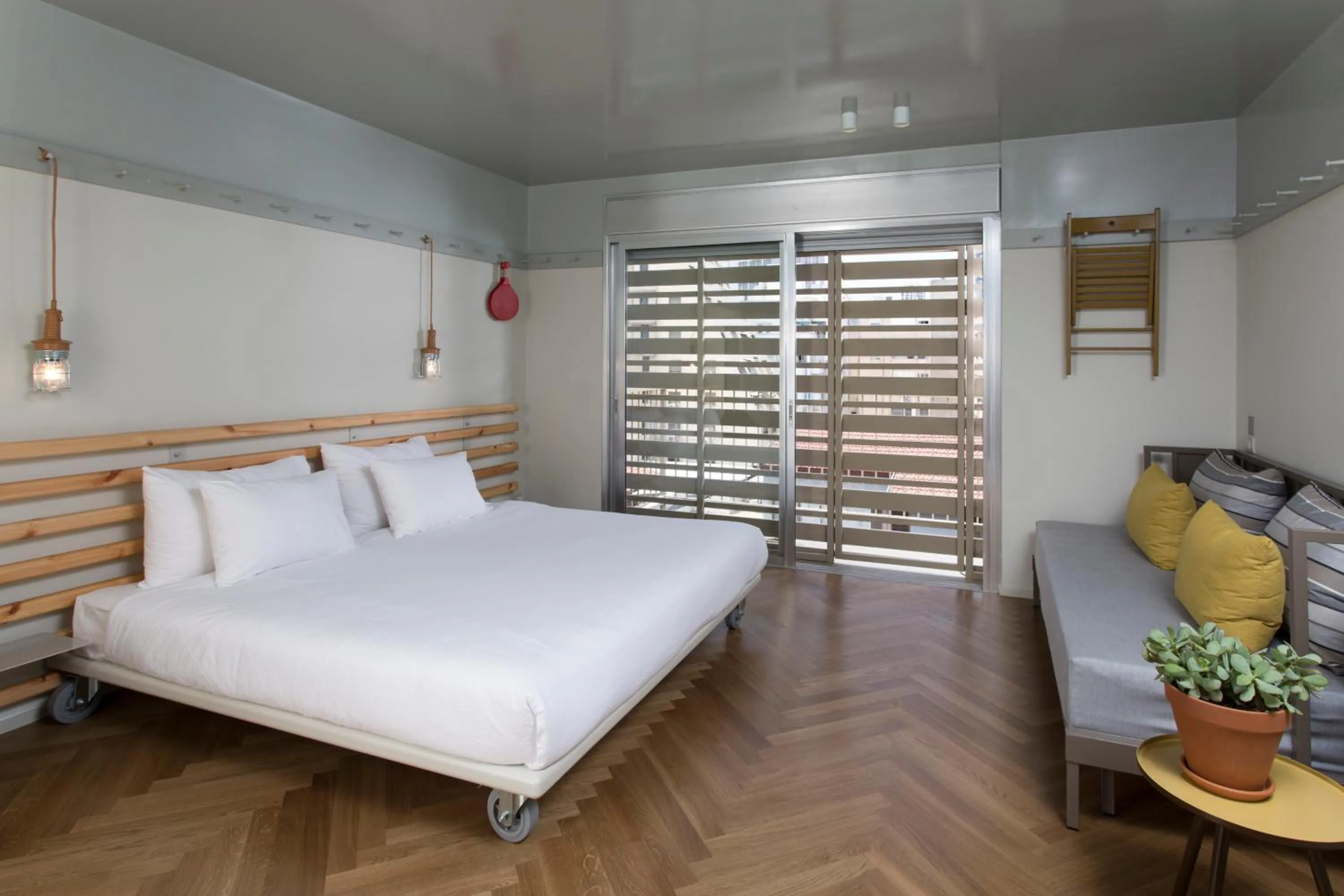 Photo of the whole room, Bed in Florentin House - By HOMY