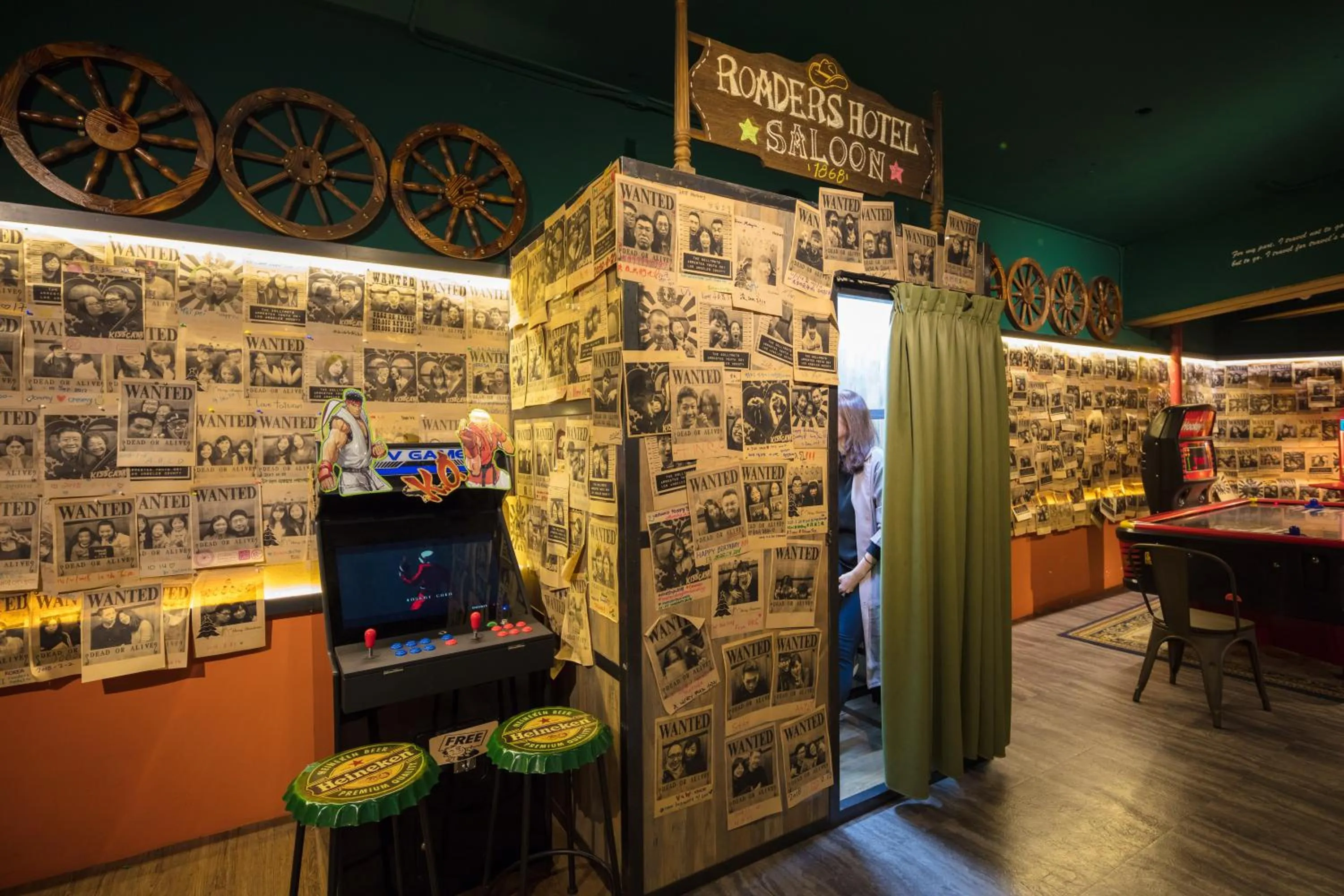 Lobby or reception in Roaders Hotel Zhonghua