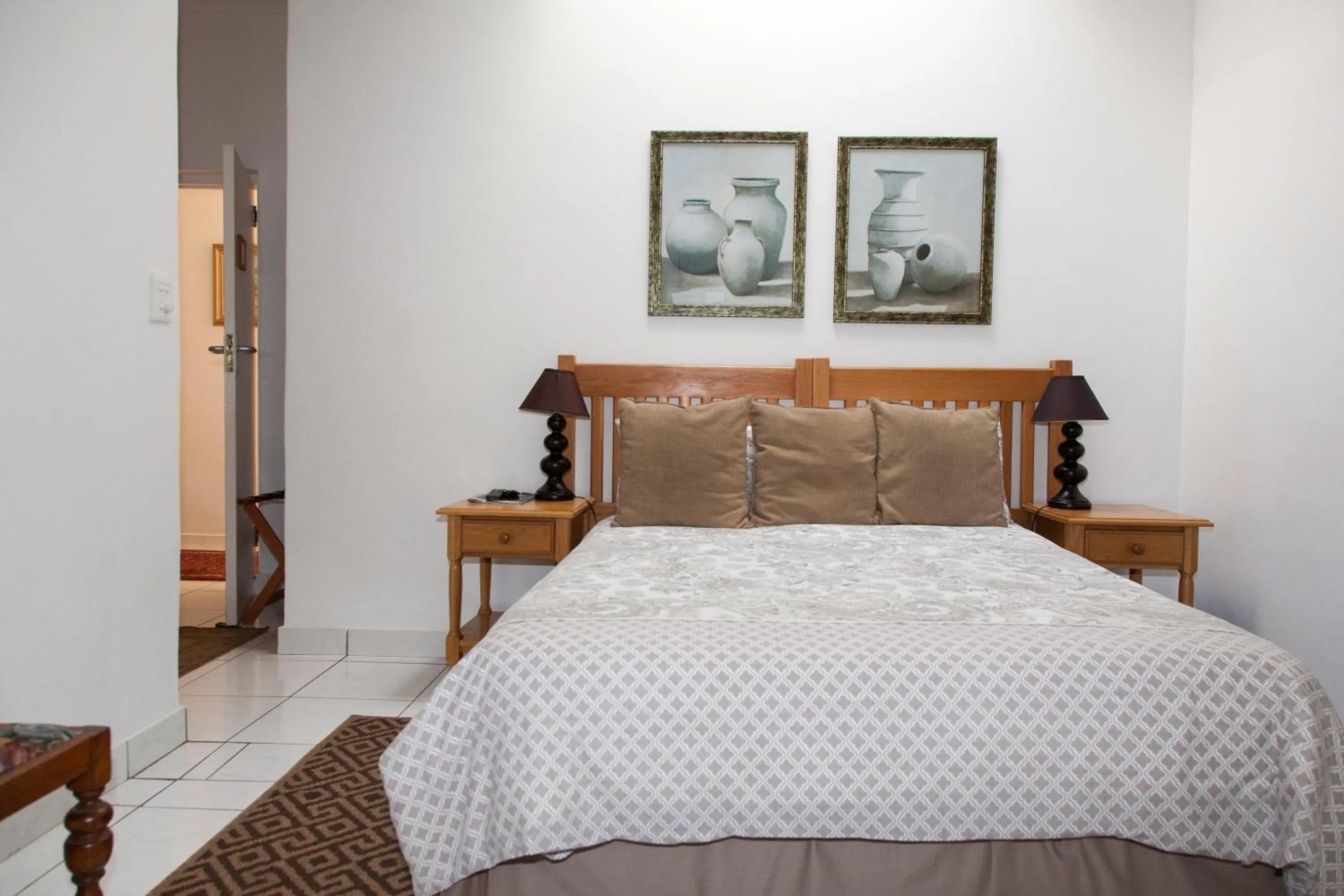 Photo of the whole room, Bed in Rivendell Bed and Breakfast