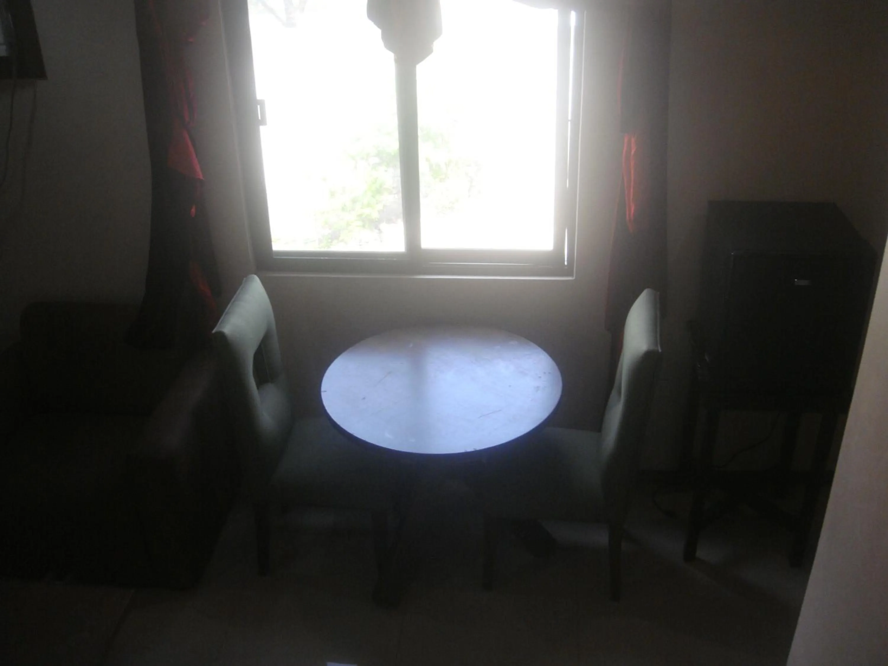 Dining area in Hidden Pearl Hotel (Janus Luxury Suites)