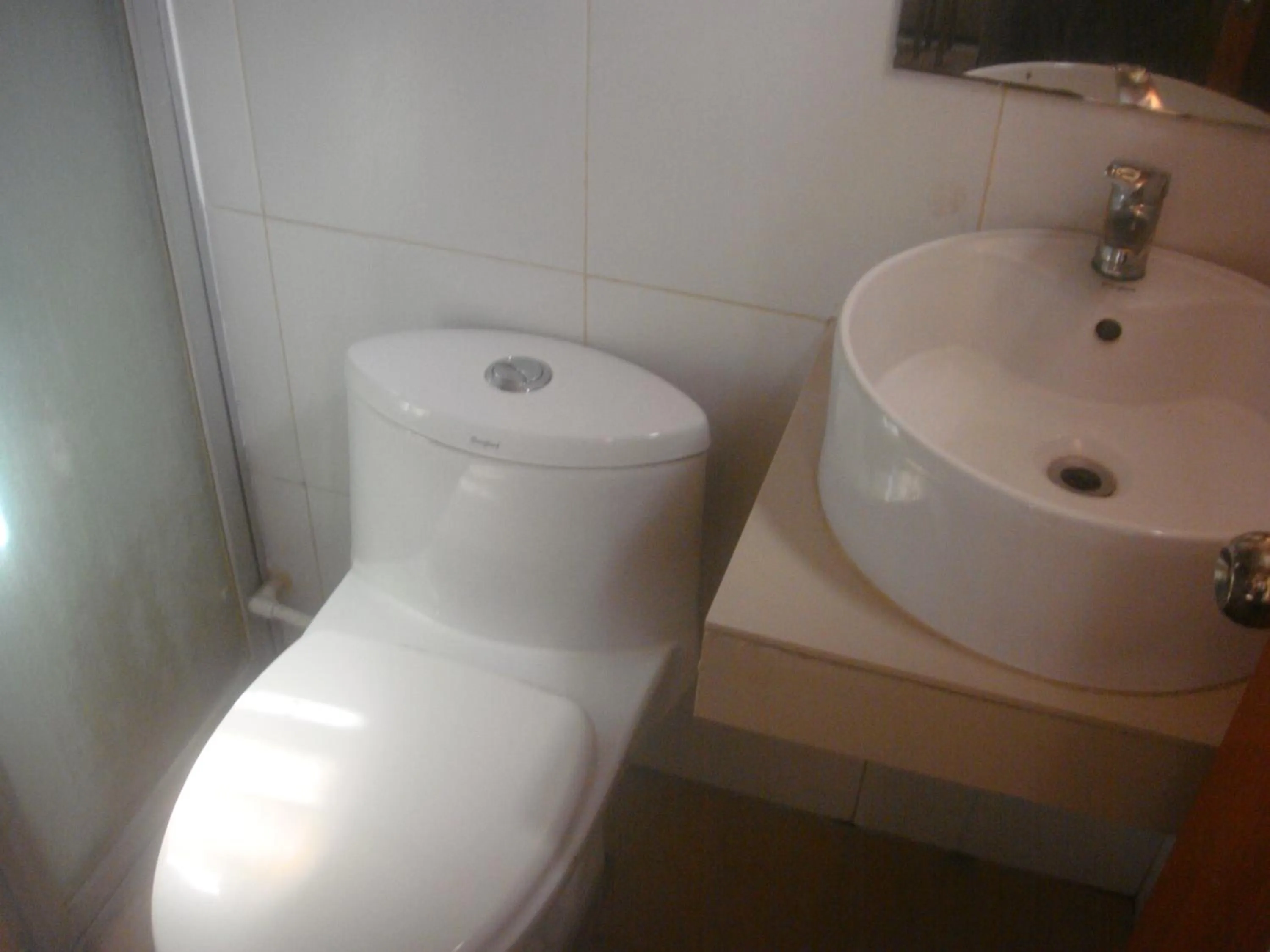 Bathroom in Hidden Pearl Hotel (Janus Luxury Suites)