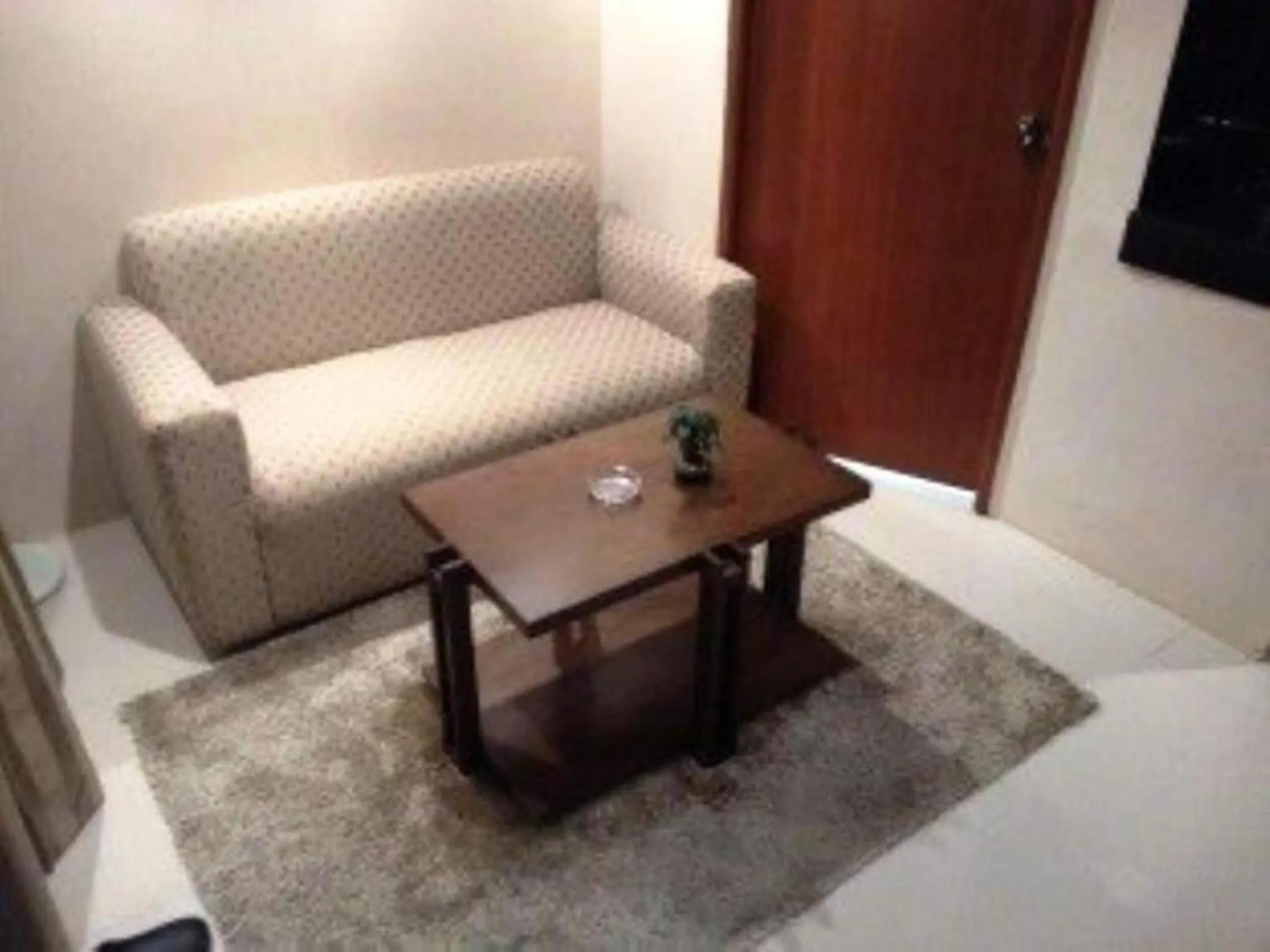 Living room in Hidden Pearl Hotel (Janus Luxury Suites)