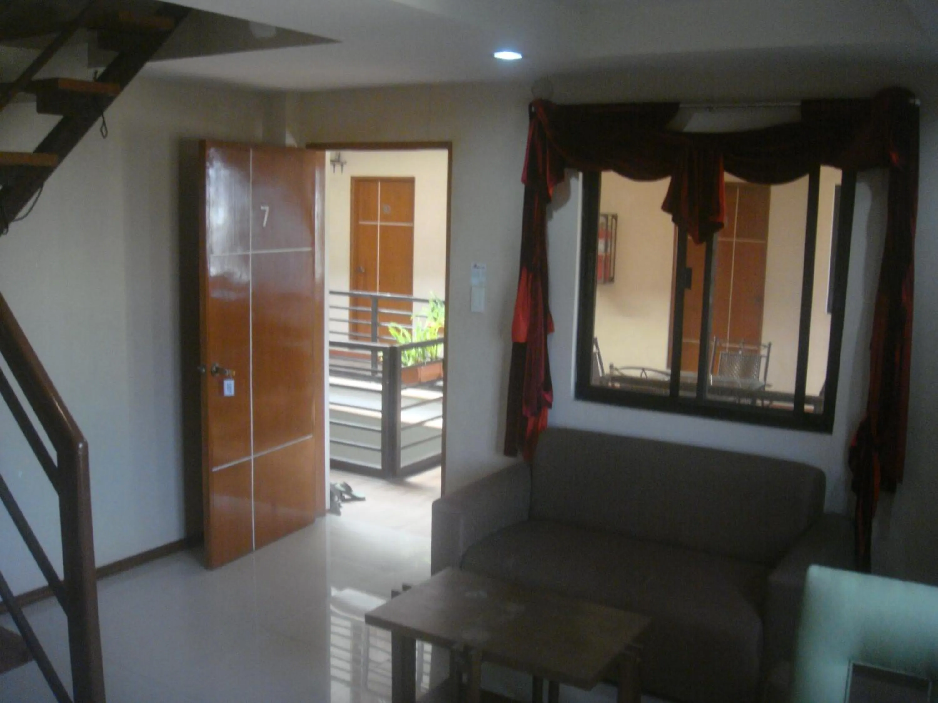 Living room in Hidden Pearl Hotel (Janus Luxury Suites)