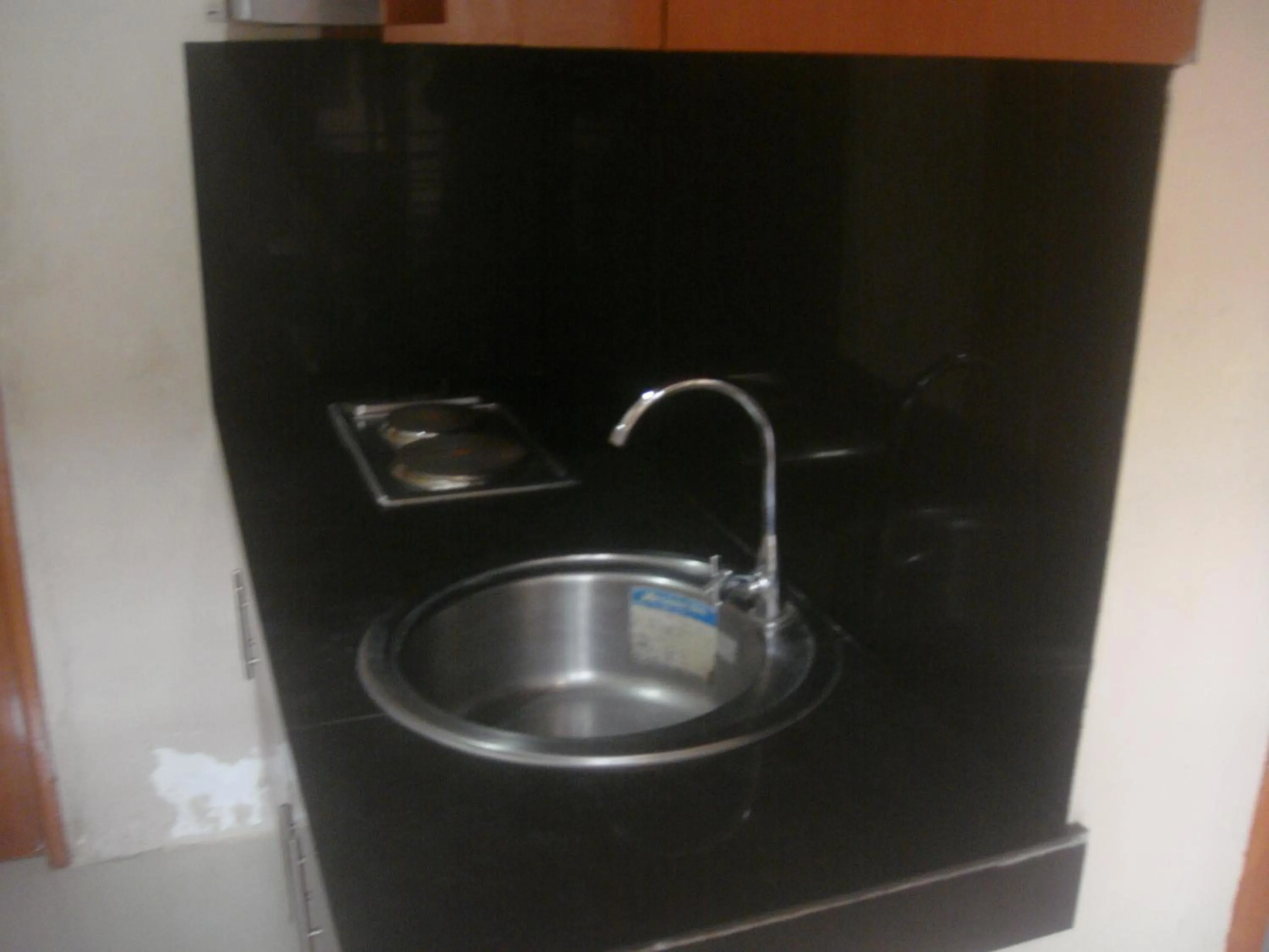 Kitchen or kitchenette in Hidden Pearl Hotel (Janus Luxury Suites)