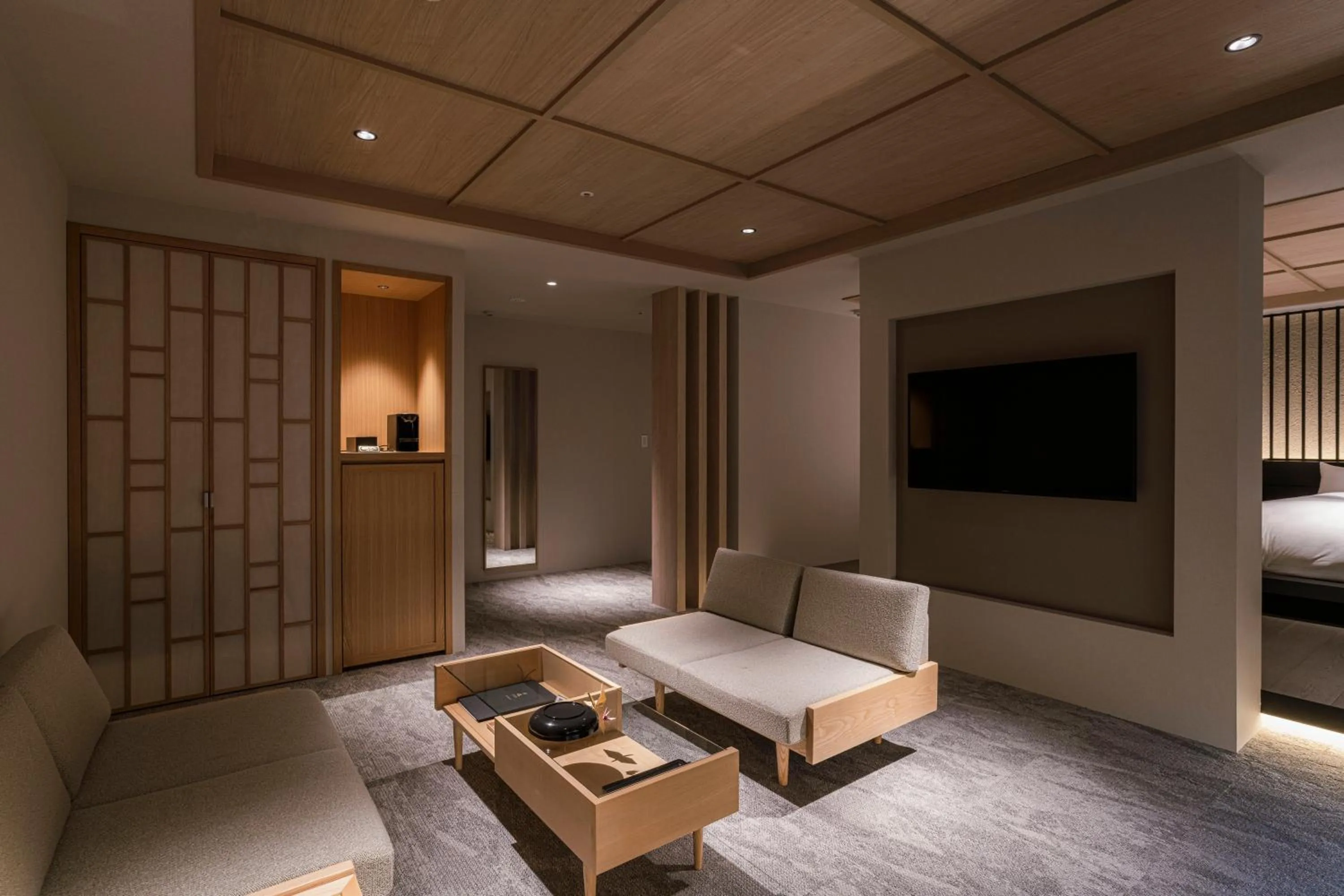 Photo of the whole room, Bed in Shinzan Kinosaki