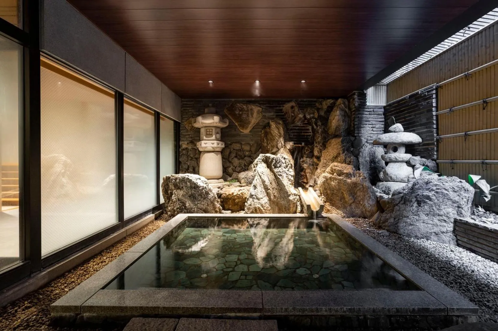 Hot Spring Bath in Shinzan Kinosaki