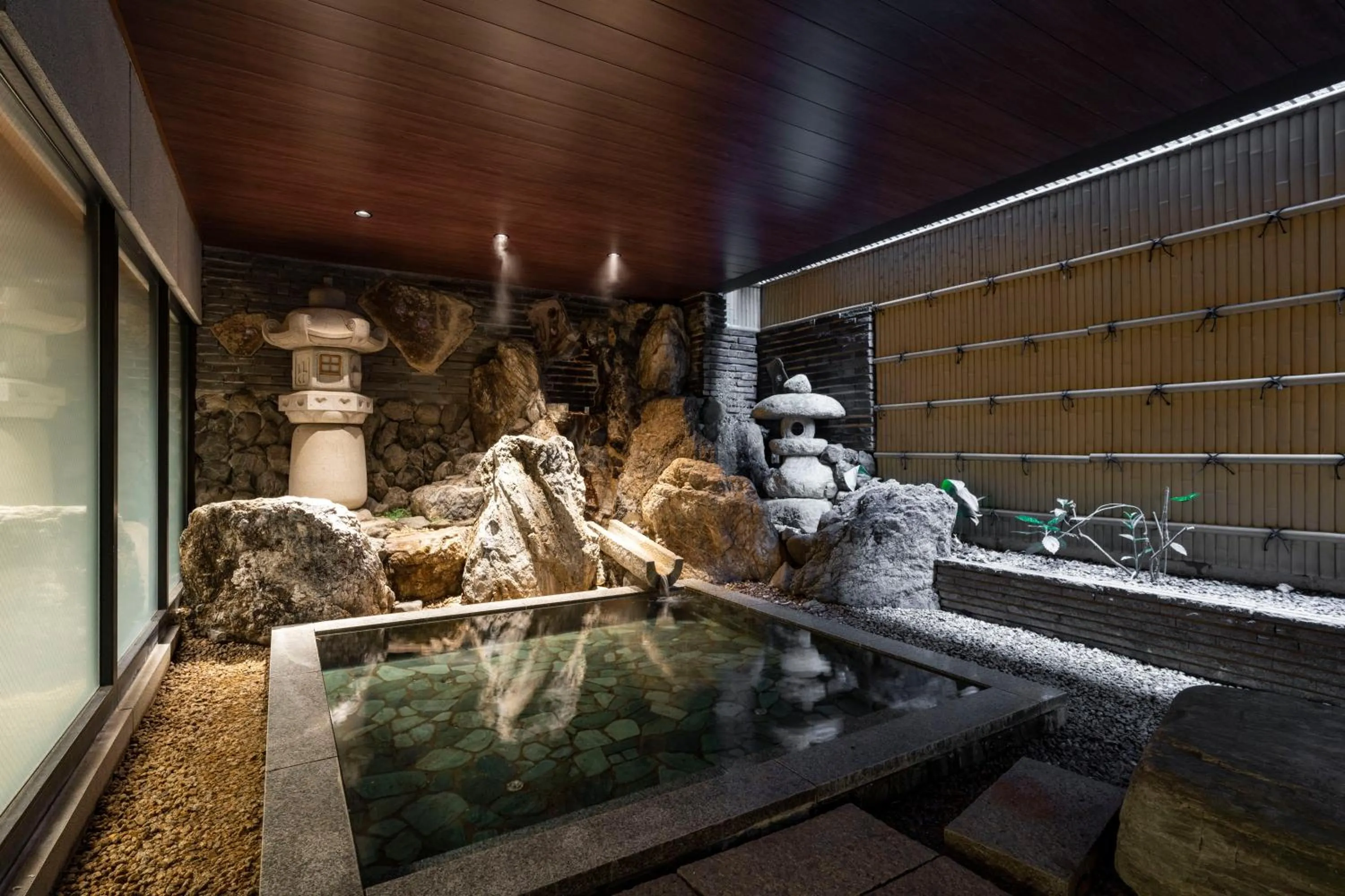 Hot Spring Bath in Shinzan Kinosaki