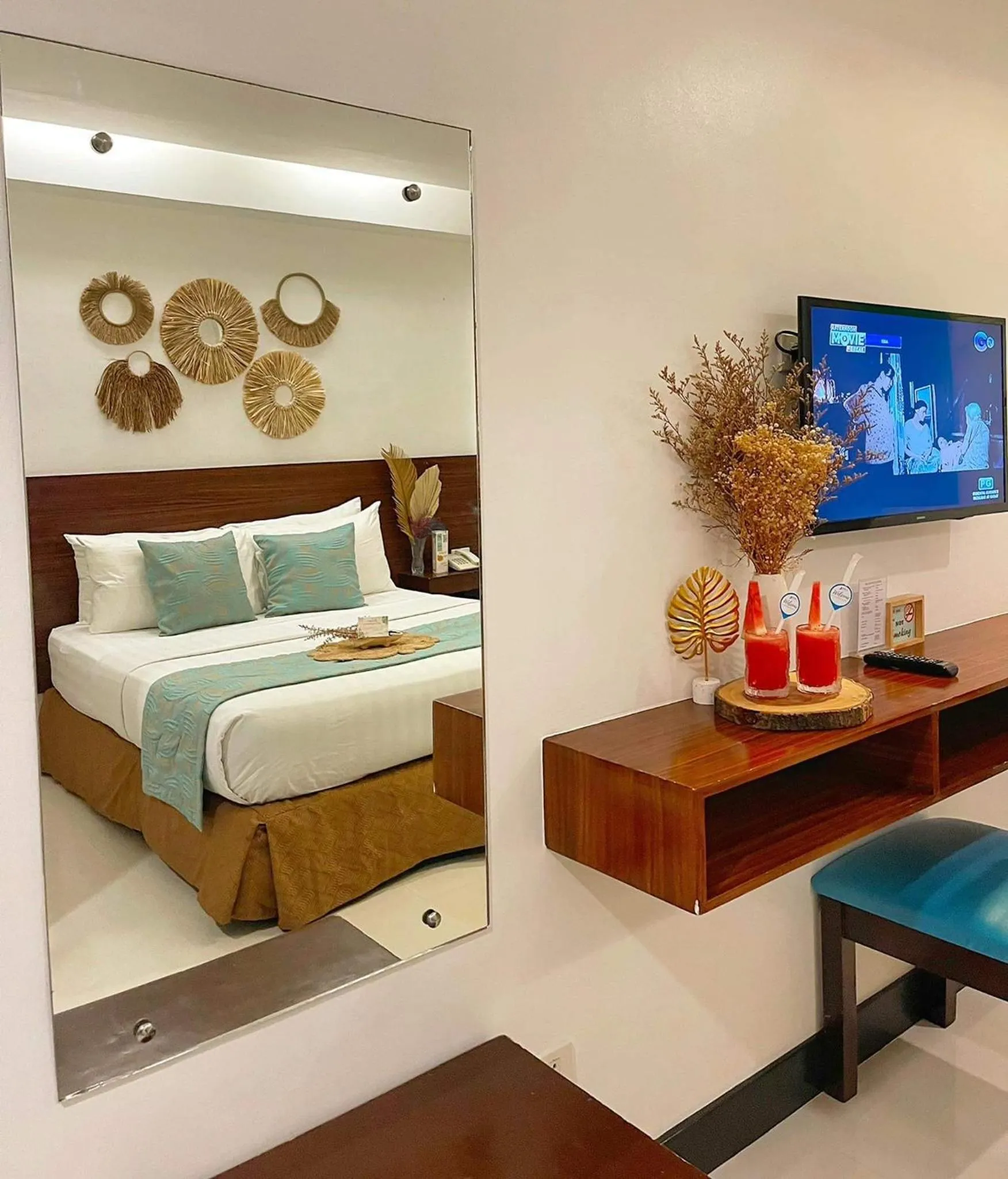 Bedroom, Bed in Jony's Boutique Hotel