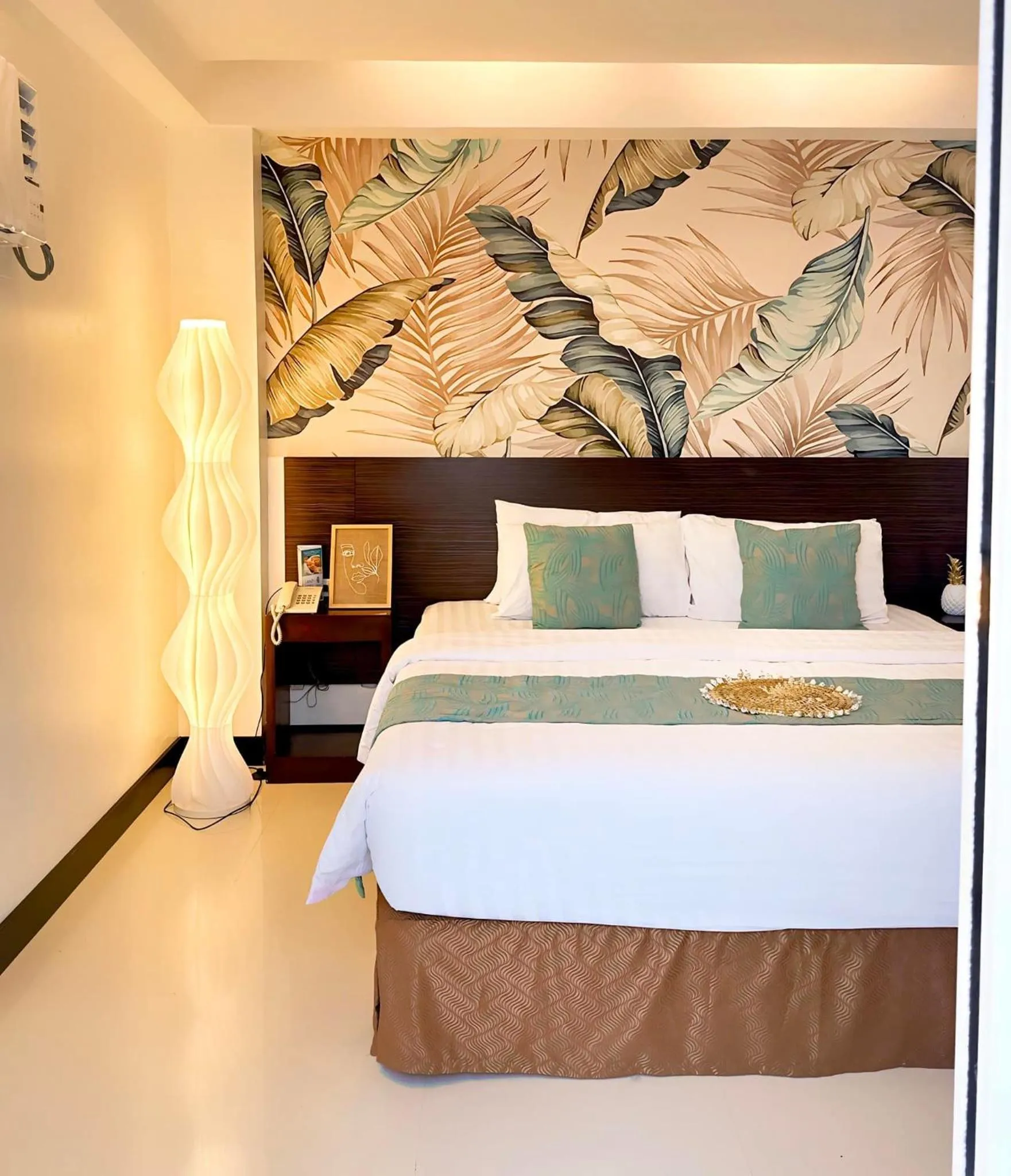 Bed in Jony's Boutique Hotel