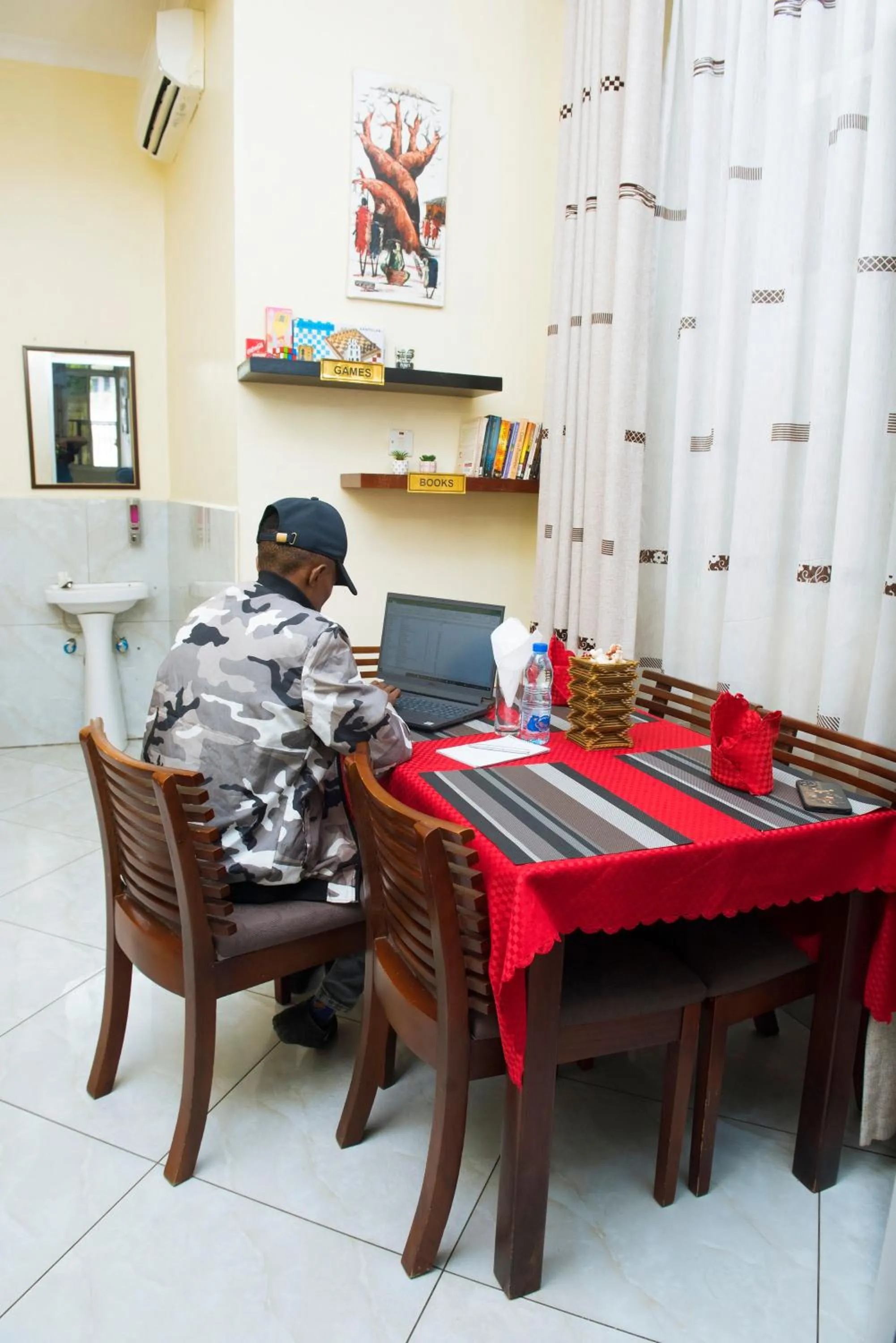 Dining area in Airport Transit Lodges