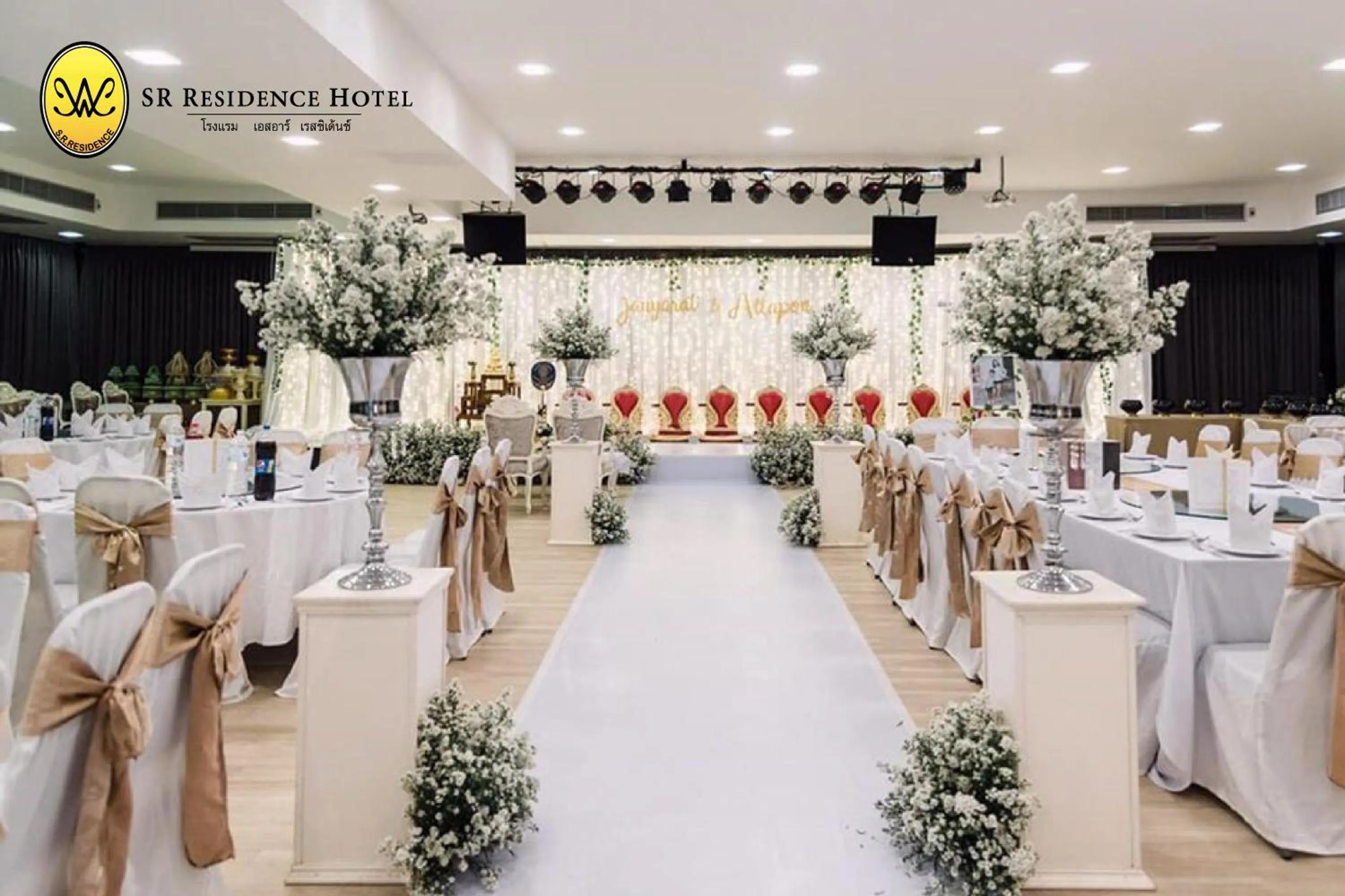 Banquet/Function facilities in SR Residence Hotel