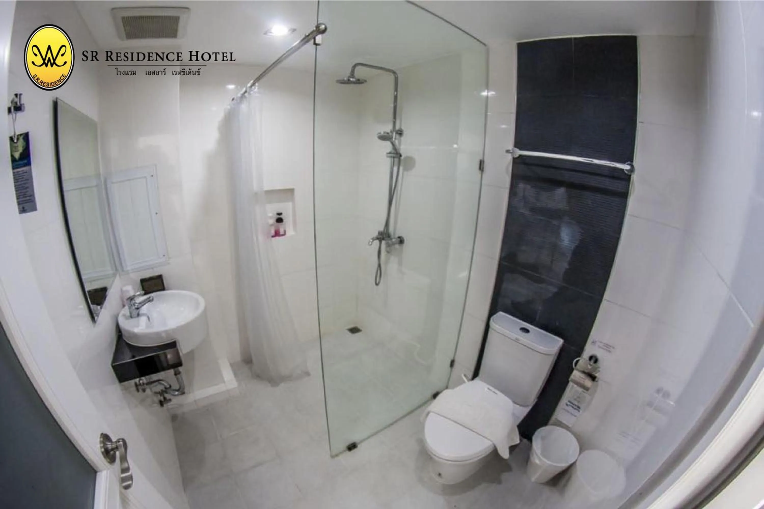 Bathroom in SR Residence Hotel
