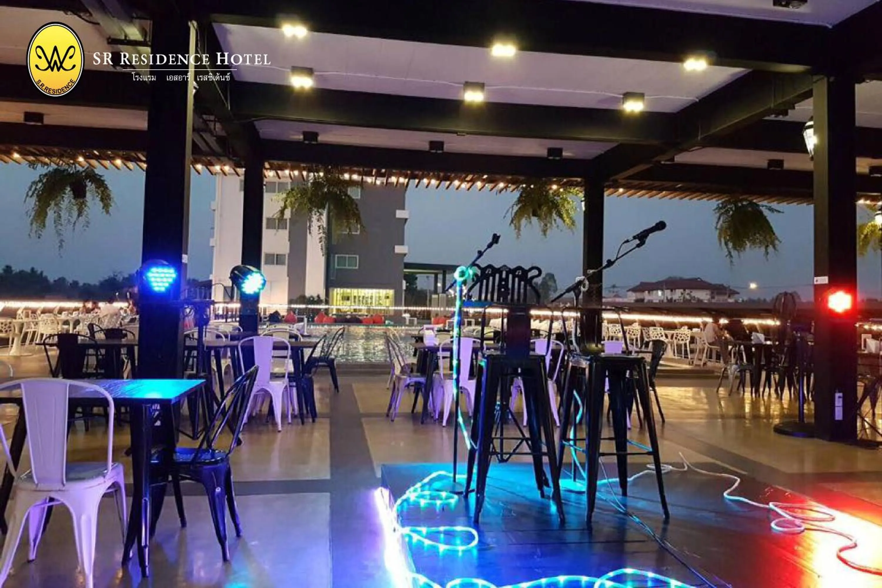Nightclub / DJ in SR Residence Hotel