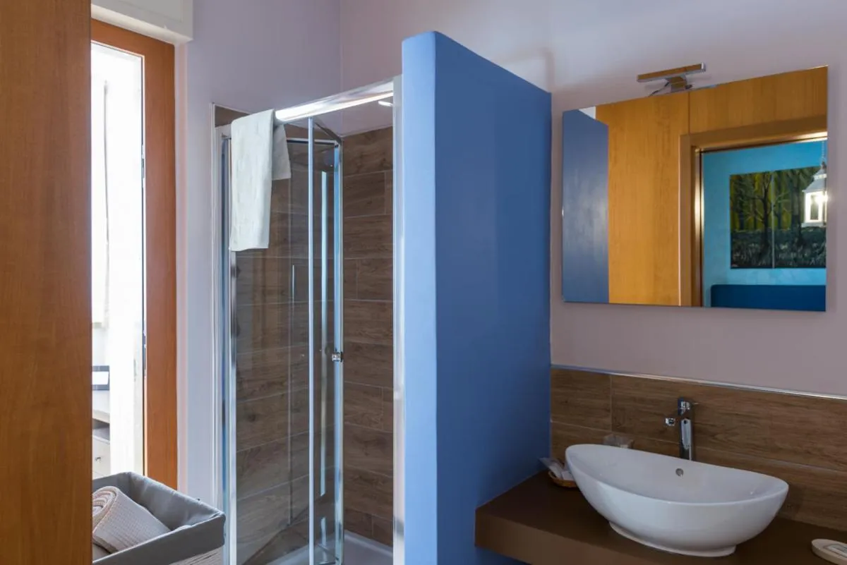 Bathroom in KiBari B&B