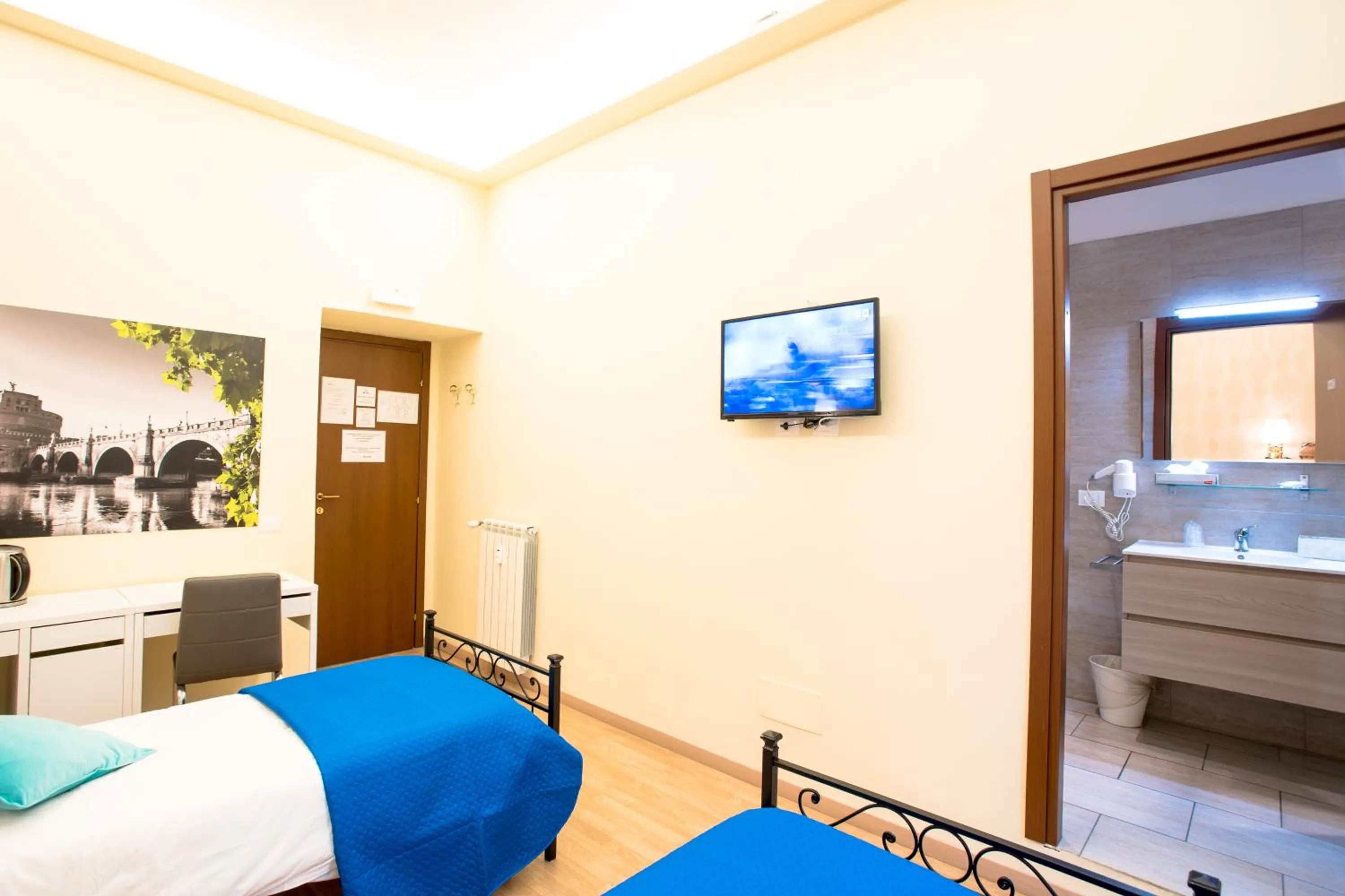 Bathroom in BQ House Milizie Luxury Rooms