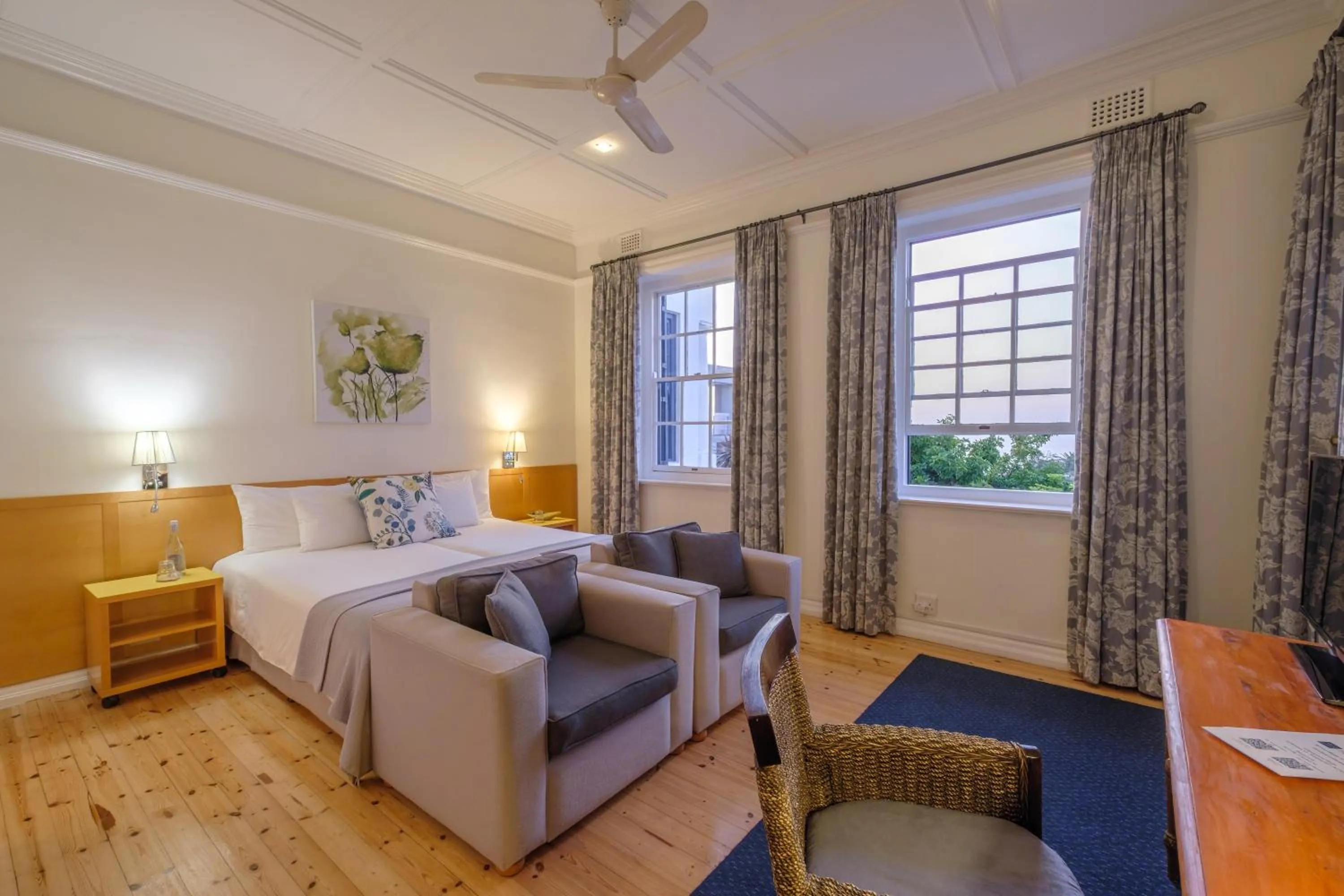 Bedroom, Bed in The Walden Suites