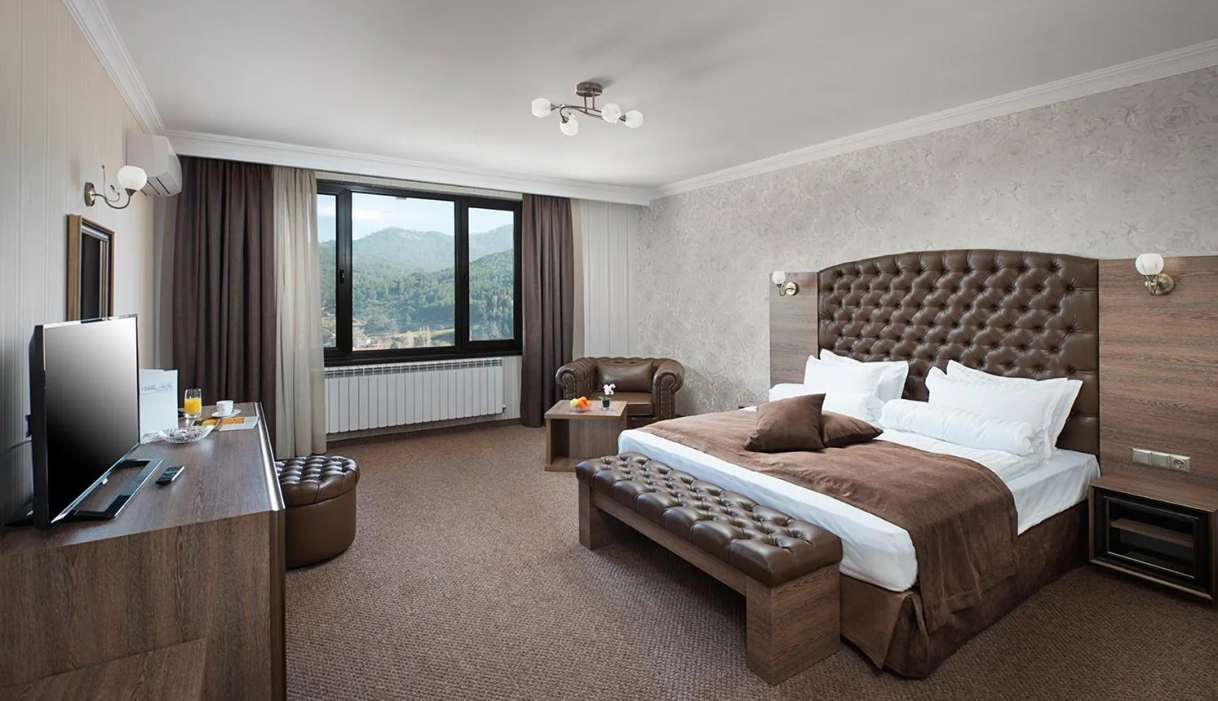 Bedroom, Bed in Park Hotel and SPA Vella Hills