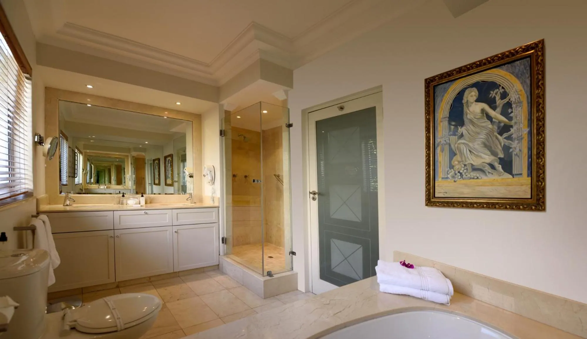 Bathroom in The Clarendon - Bantry Bay
