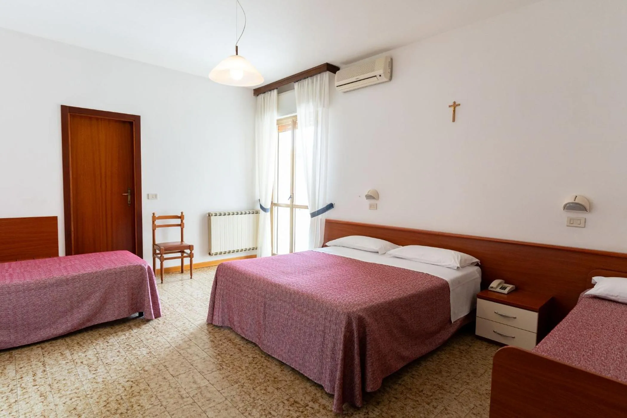 Photo of the whole room, Bed in Hotel Lem-Casadei