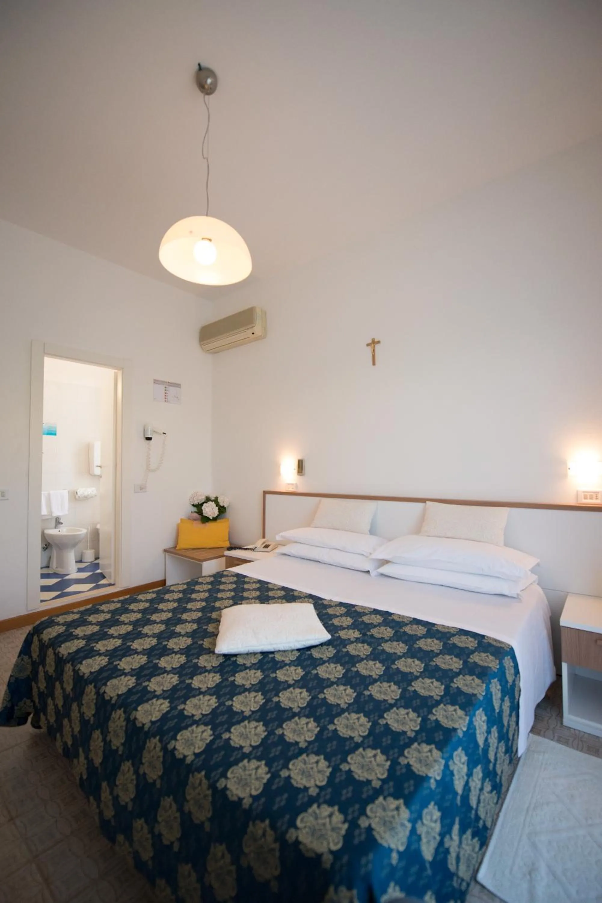 Photo of the whole room, Bed in Hotel Lem-Casadei