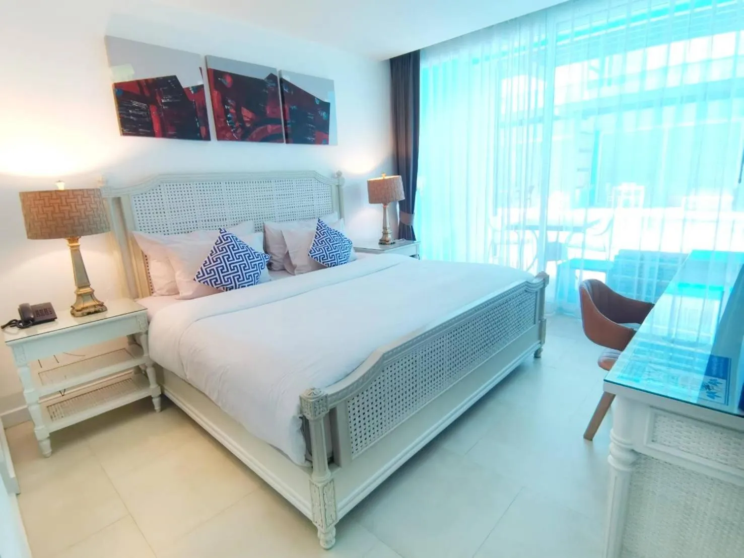 Bed in Beach Walk Boutique Resort