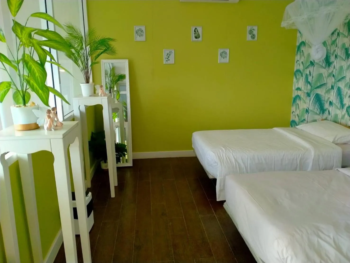 Bed in Beach Walk Boutique Resort