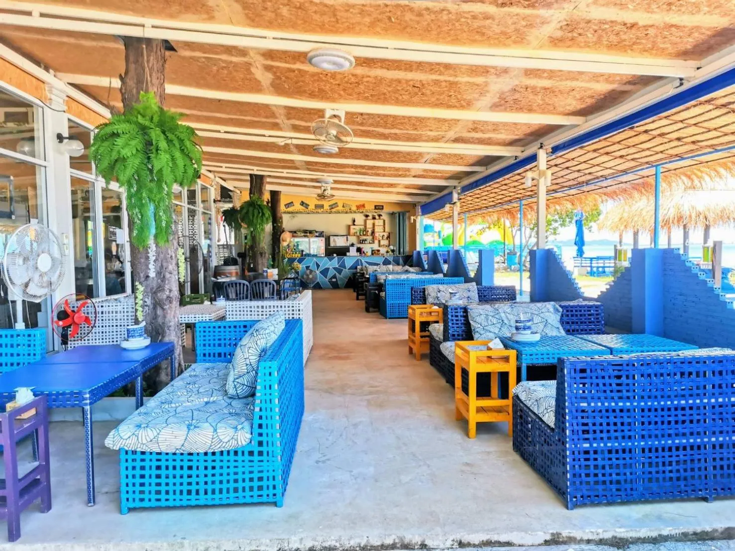 Food and drinks in Beach Walk Boutique Resort