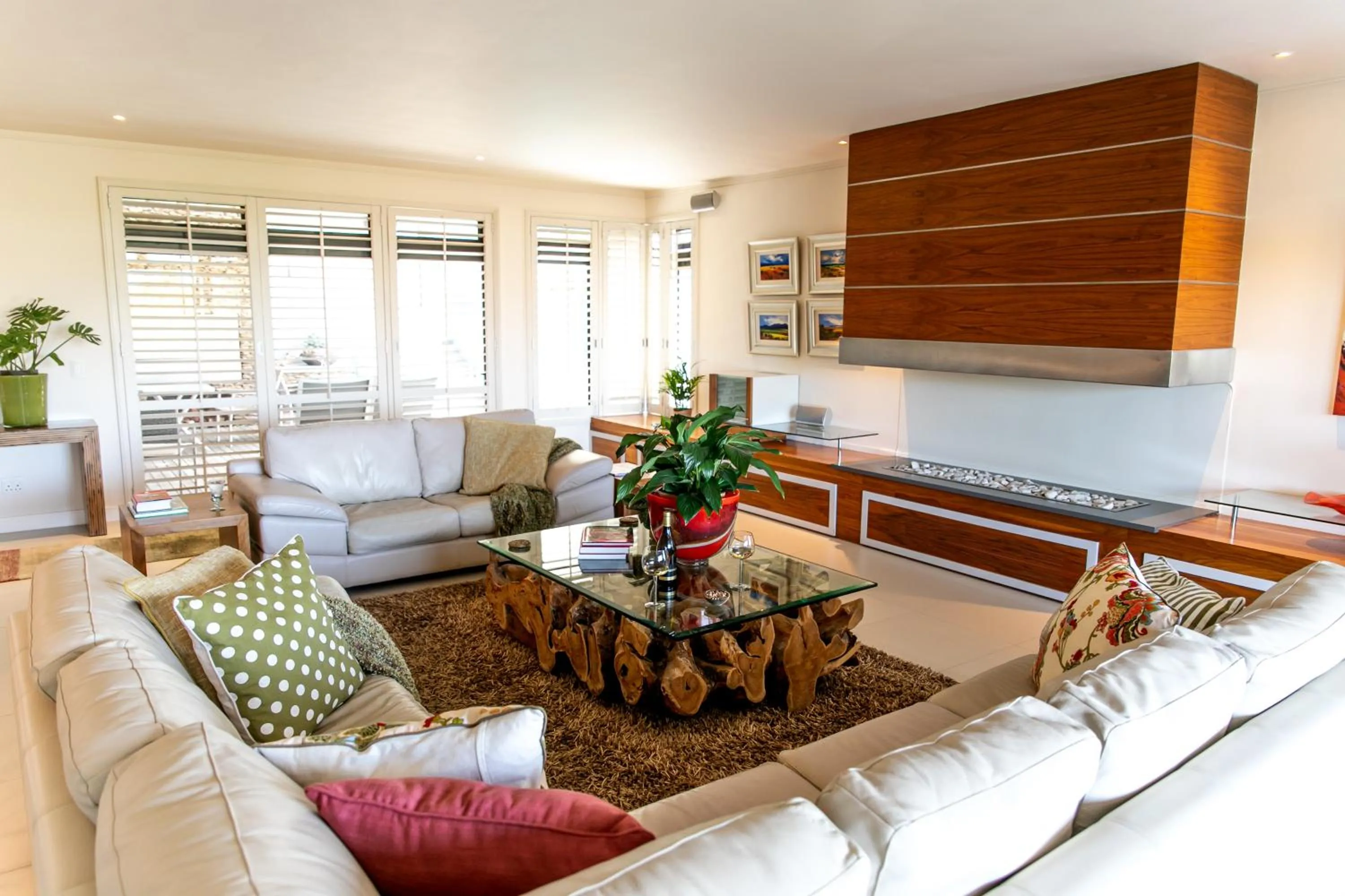 Living room in Selkirk House