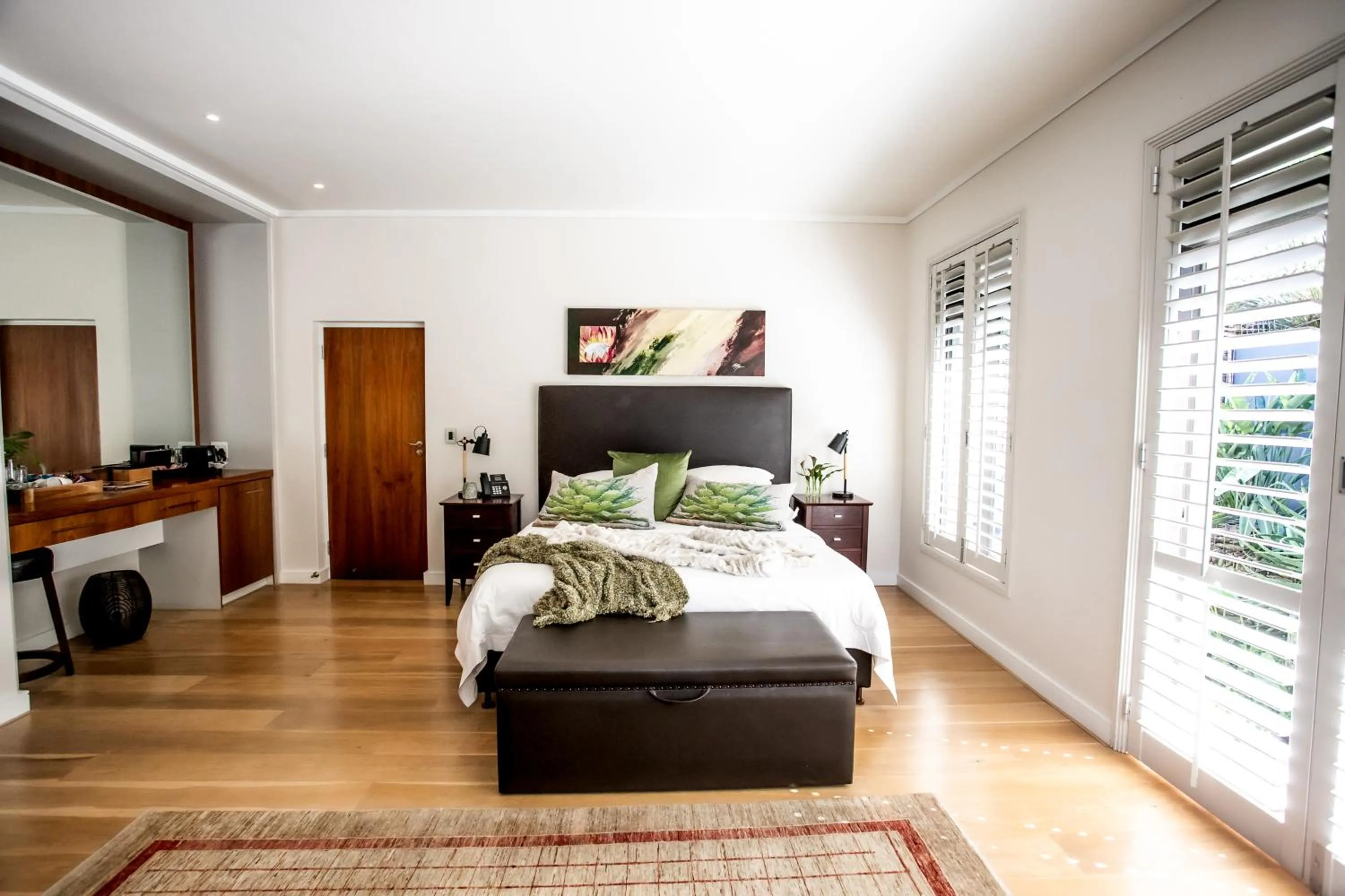 Bedroom, Bed in Selkirk House
