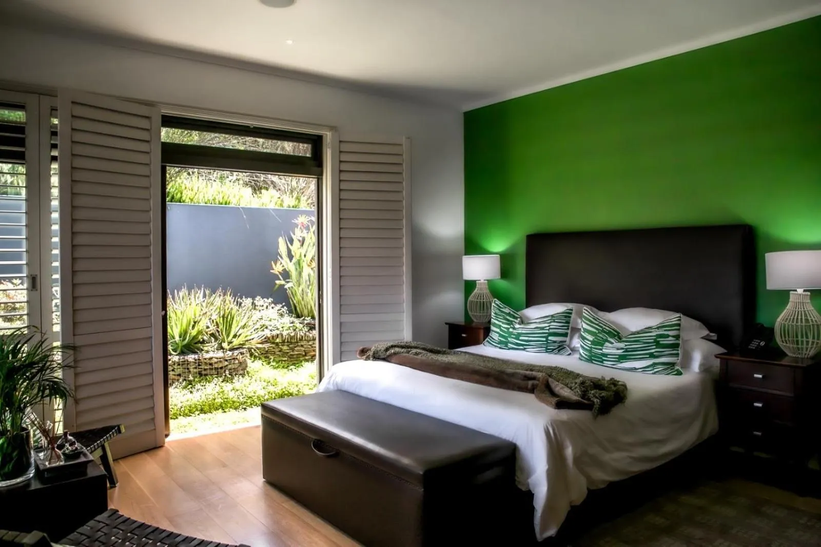 Bedroom, Bed in Selkirk House