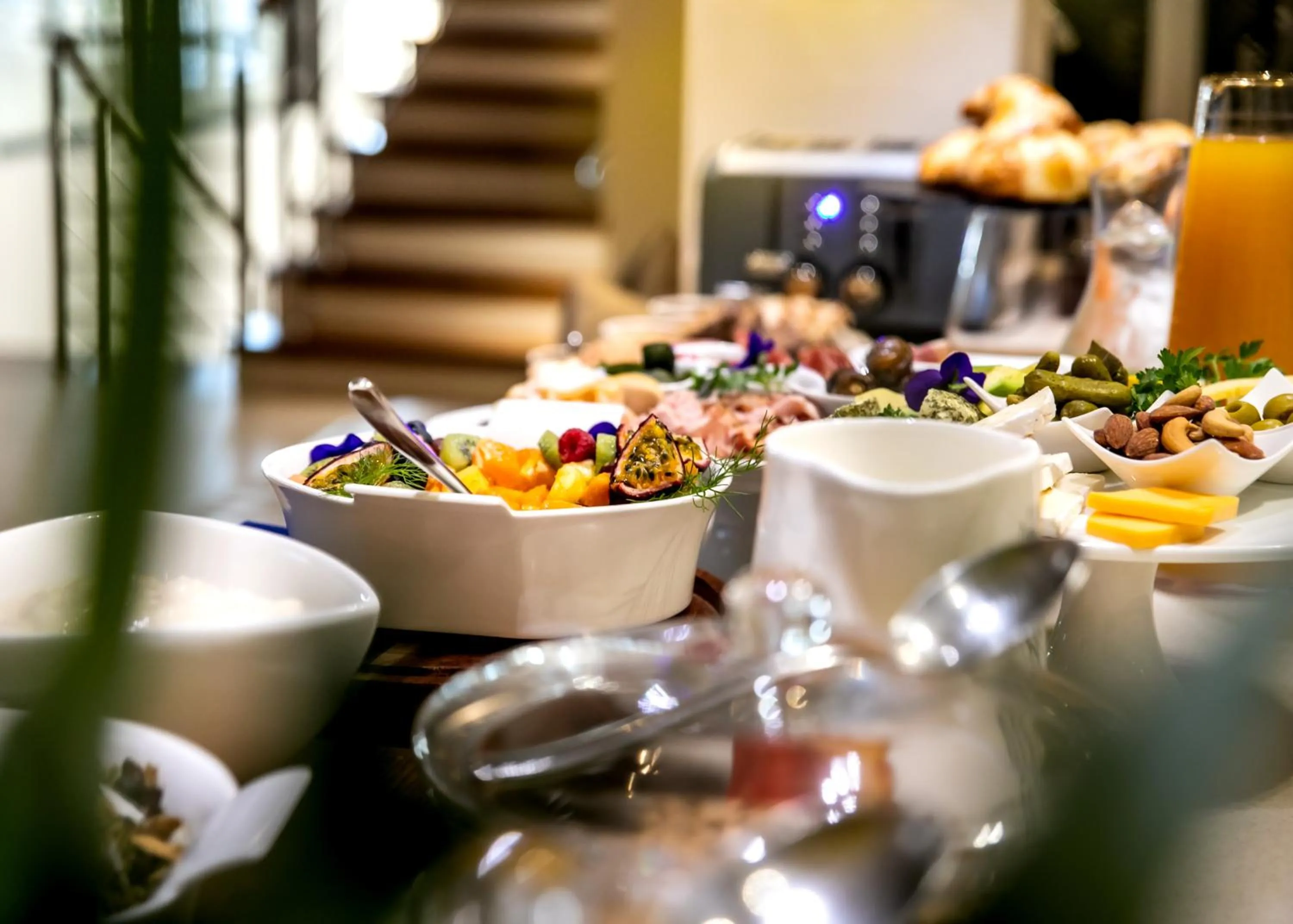 Buffet breakfast in Selkirk House