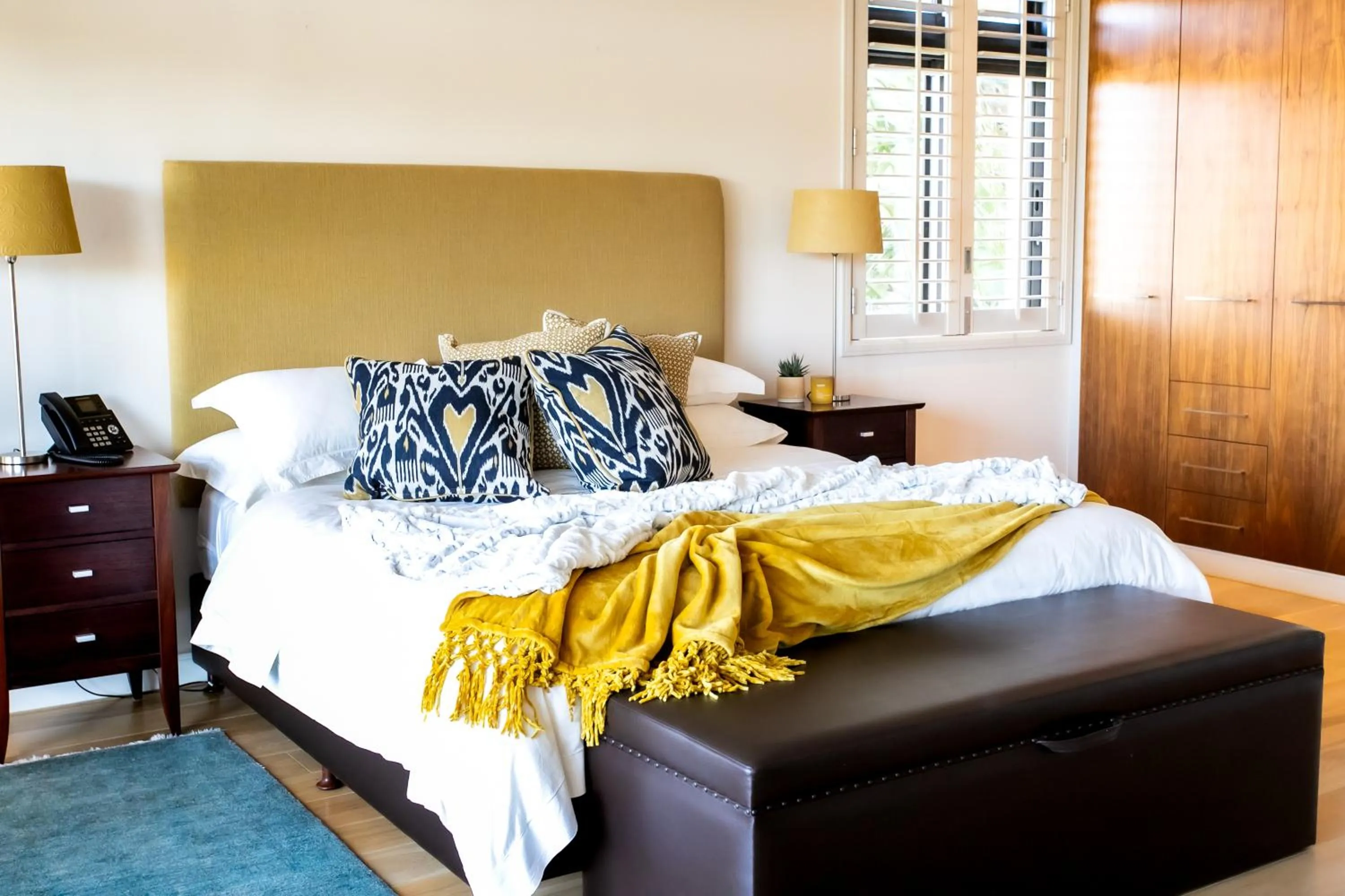 Bedroom, Bed in Selkirk House