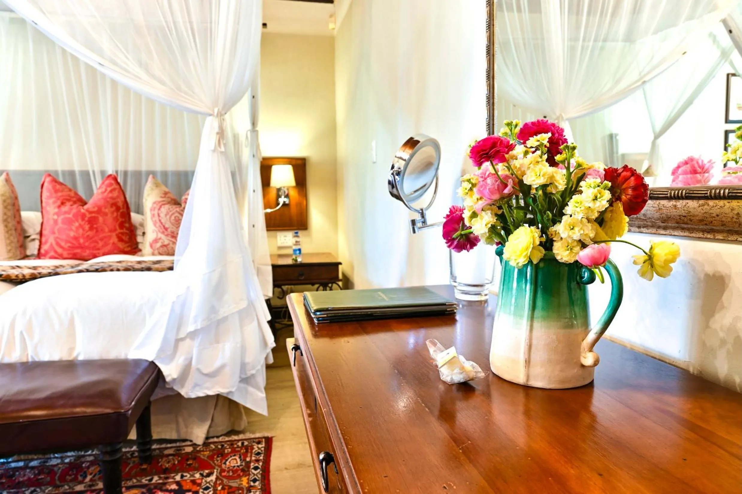 Photo of the whole room, Bed in Woodall Country House and Spa