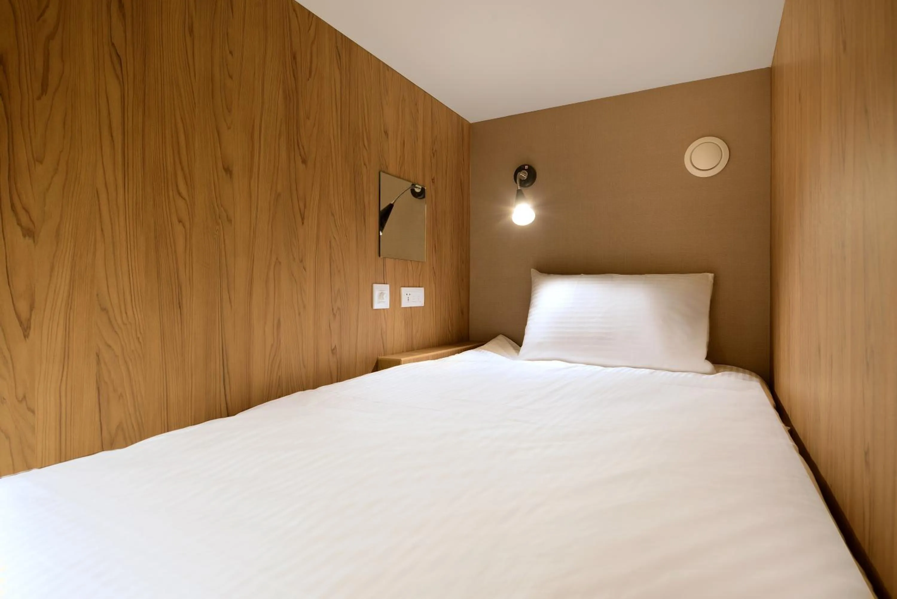 bunk bed, Bed in Park City Inn & Hostel