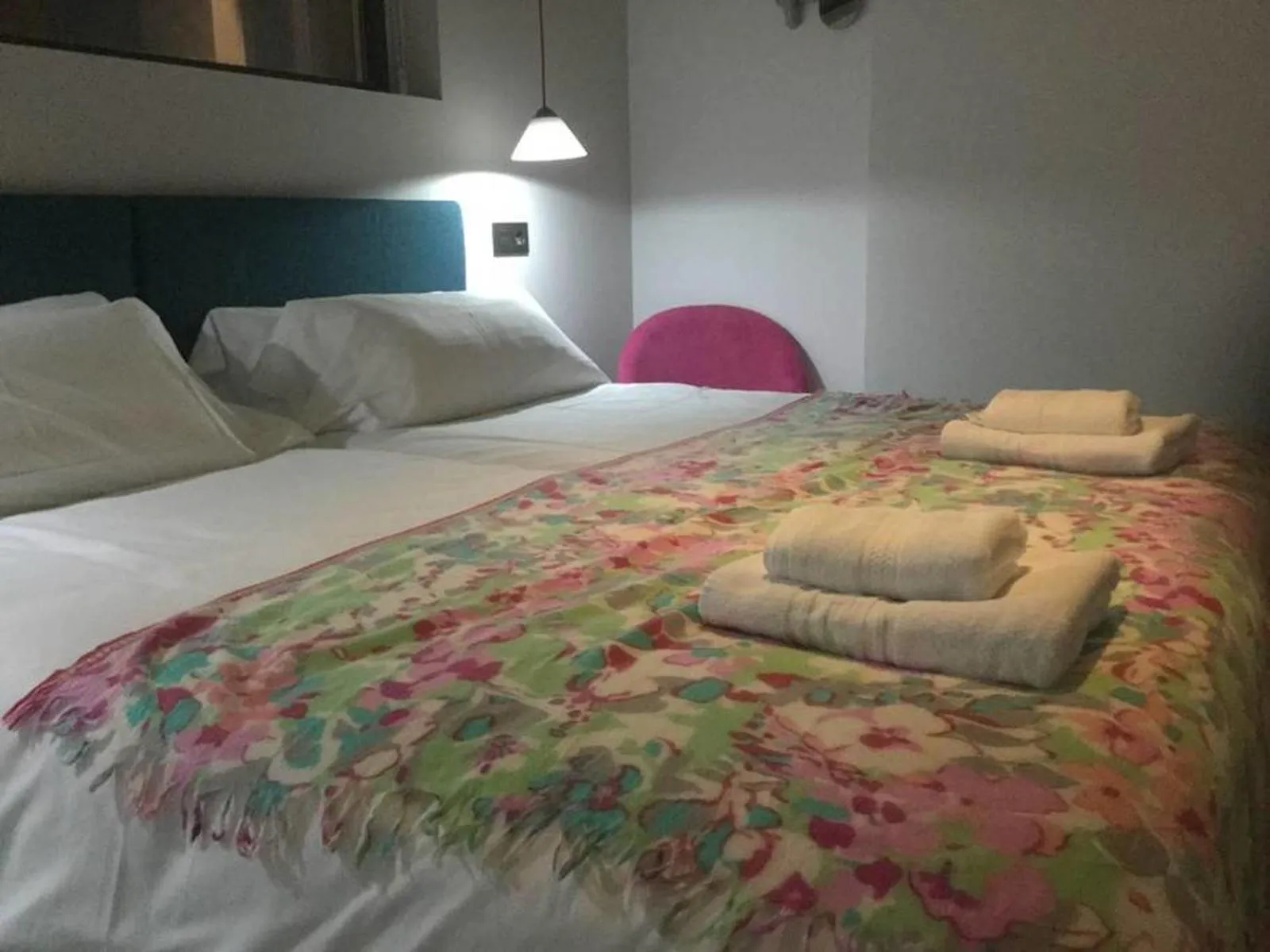 Bedroom, Bed in Apartamentos RG Dúplex San Bernardo