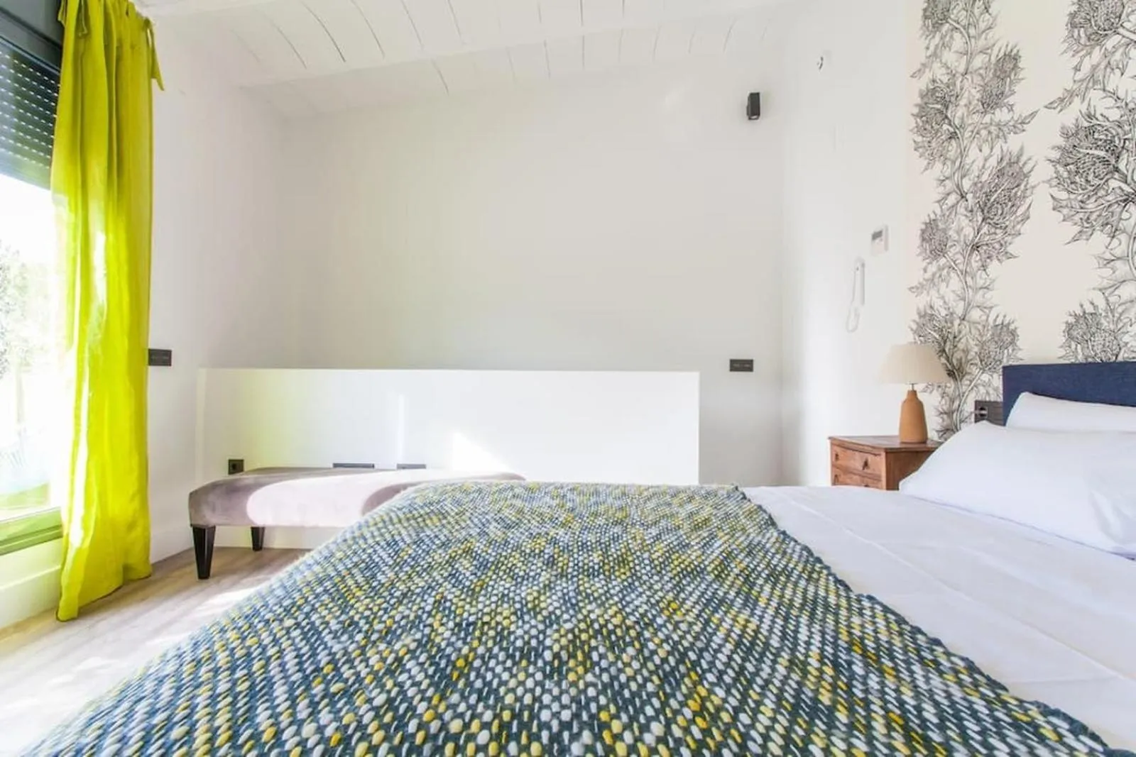 Bedroom, Bed in Apartamentos RG Dúplex San Bernardo