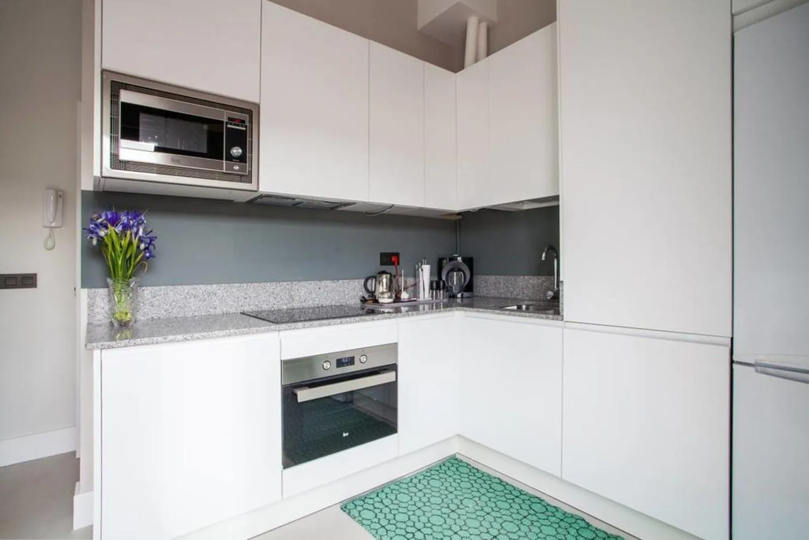 Kitchen or kitchenette in Apartamentos RG Dúplex San Bernardo