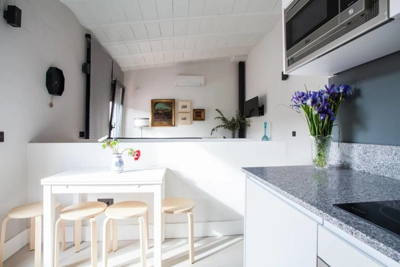 Kitchen or kitchenette in Apartamentos RG Dúplex San Bernardo