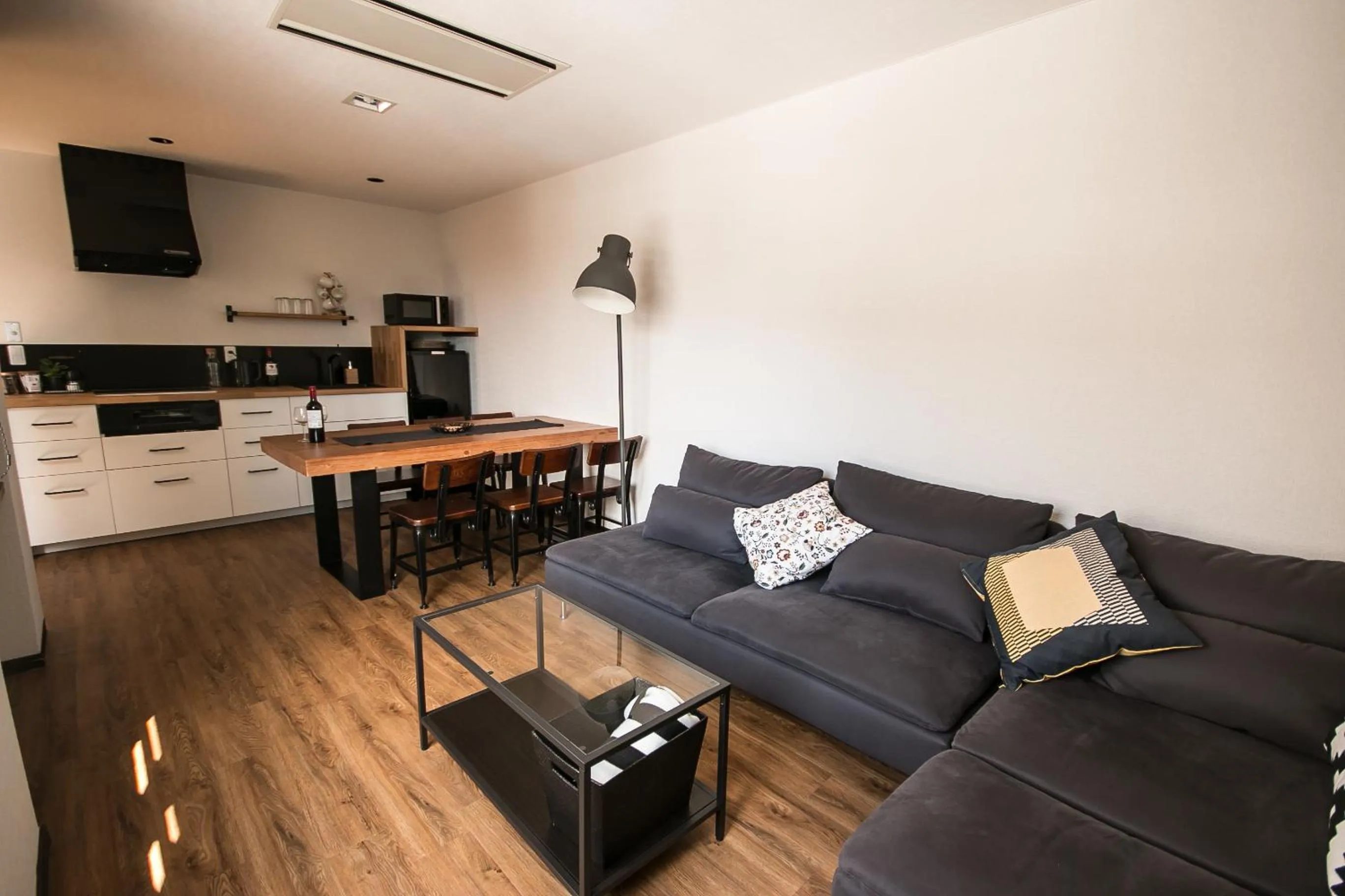 Coffee/tea facilities in Hotel Villa Hakuba by HHG