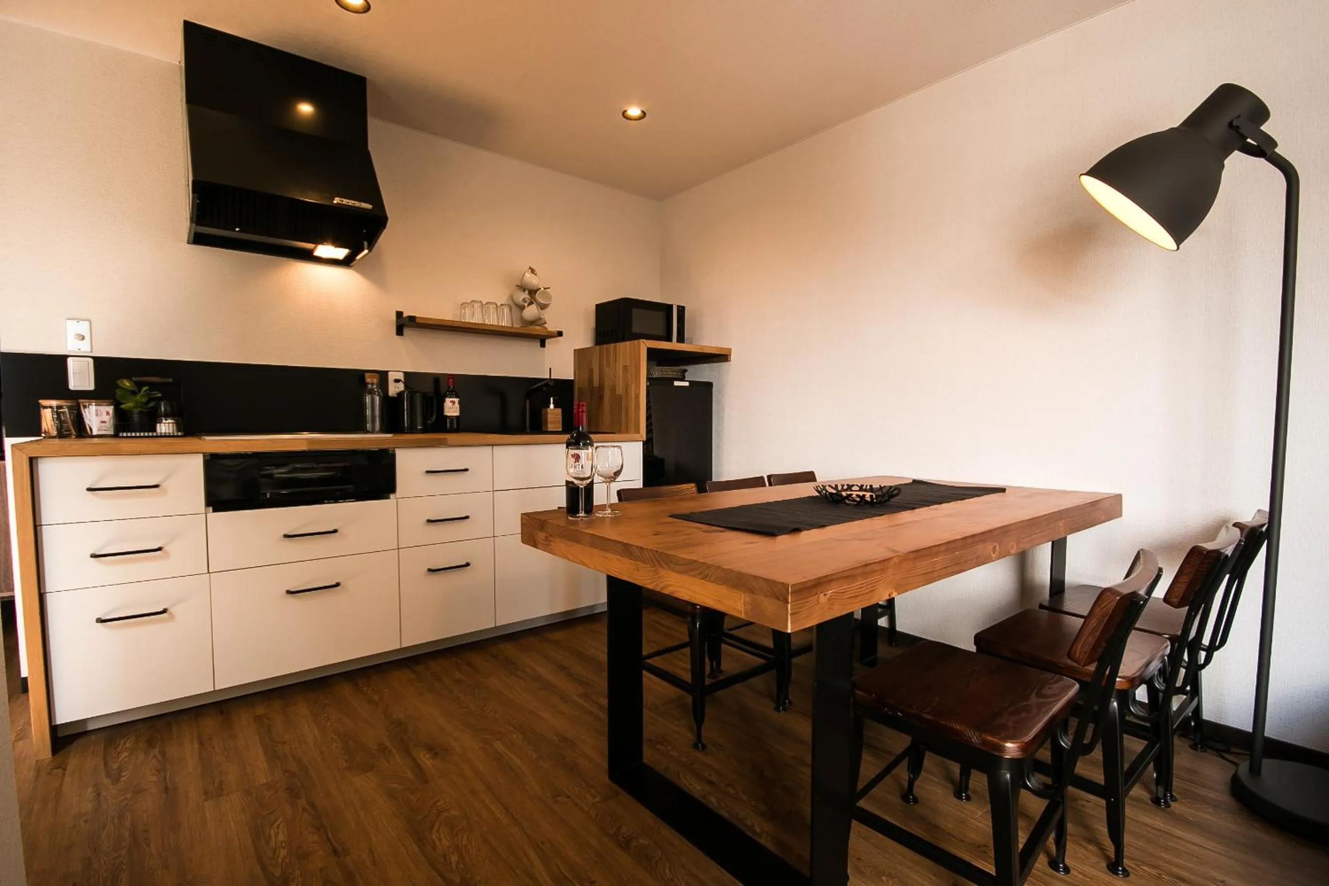 Coffee/tea facilities in Hotel Villa Hakuba by HHG