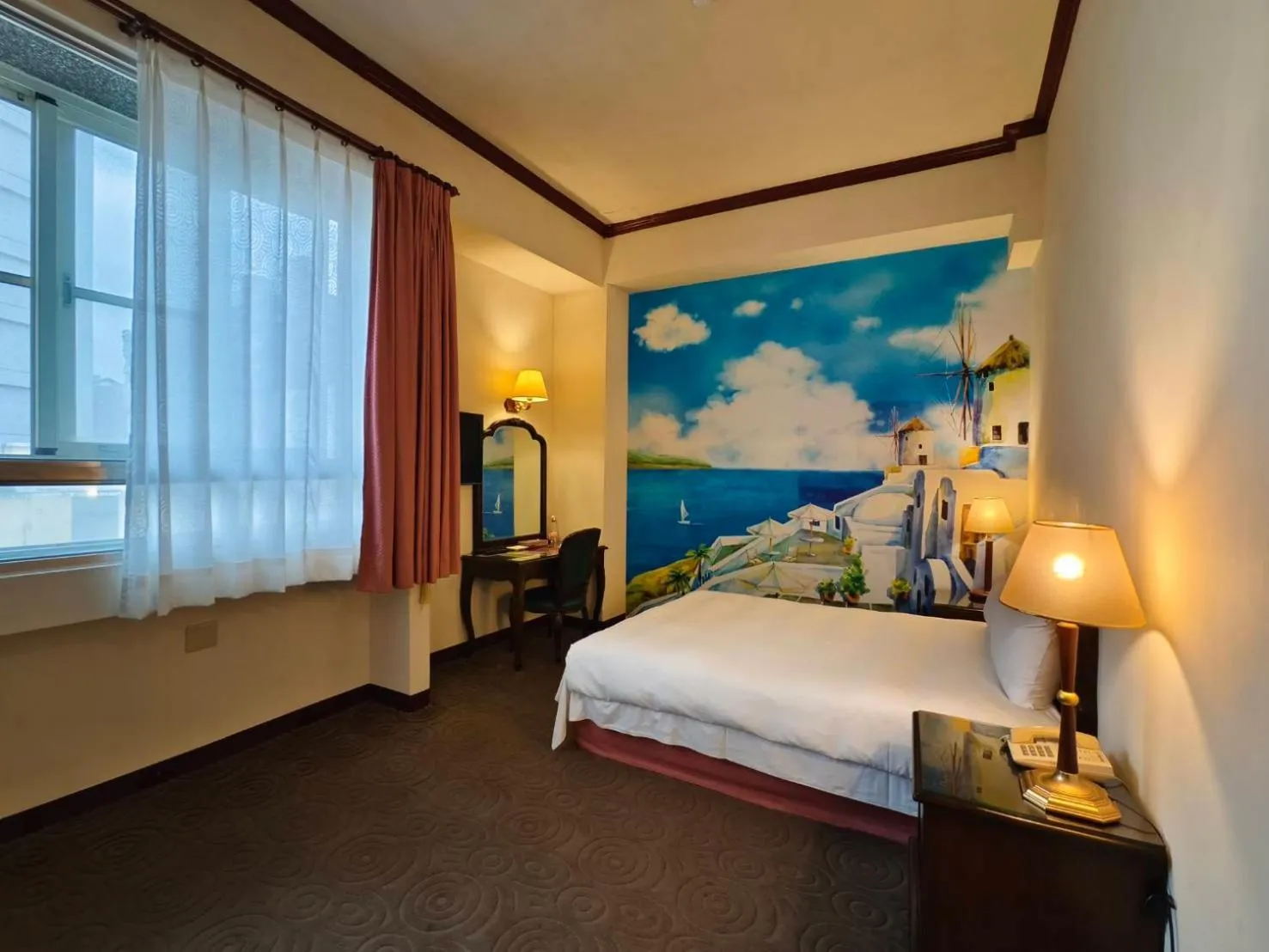 Bed in East Commercial Affairs Hotel