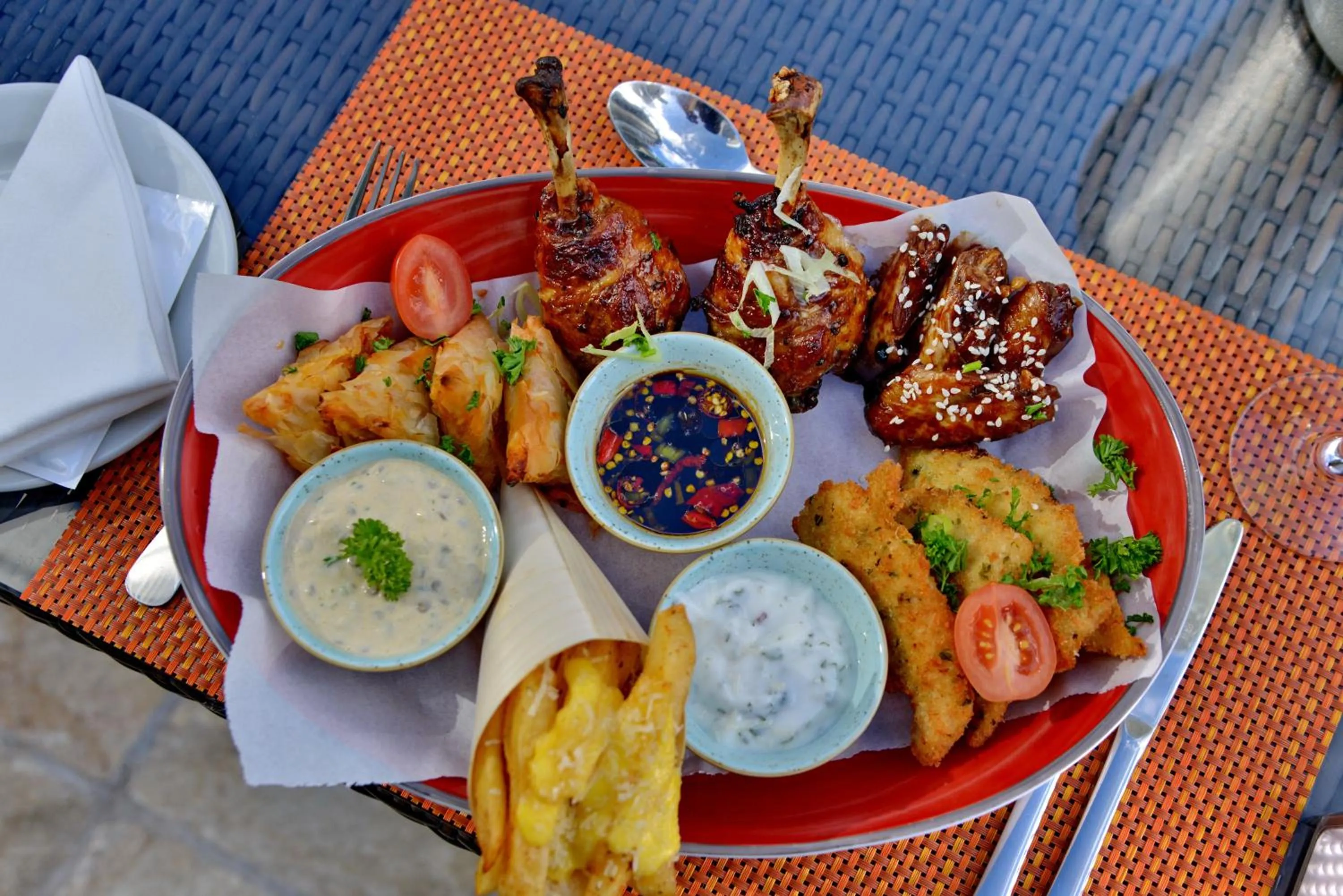 Restaurant/places to eat in Cresta Grande Cape Town