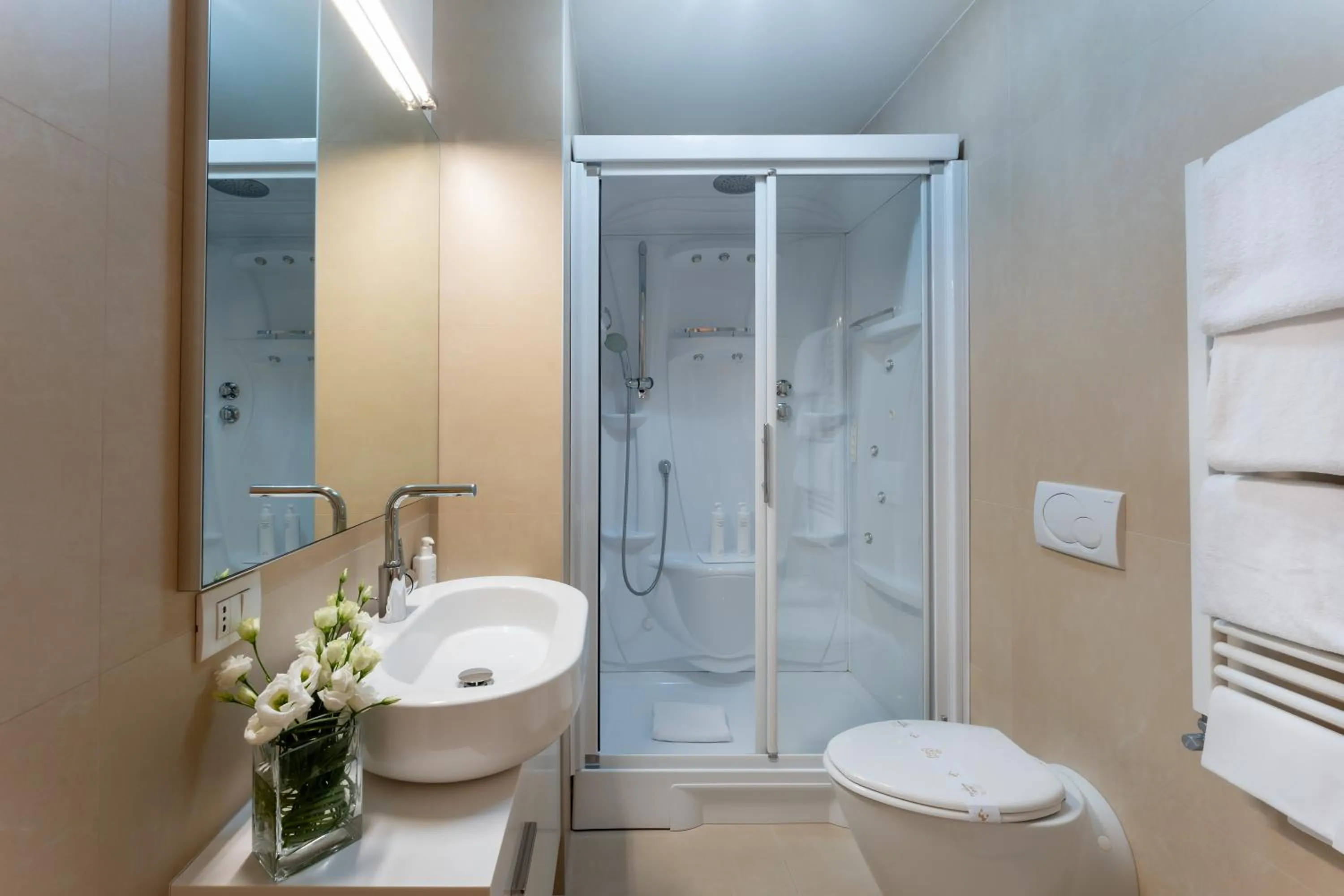 Bathroom in San Teodoro Palace - Luxury Apartments