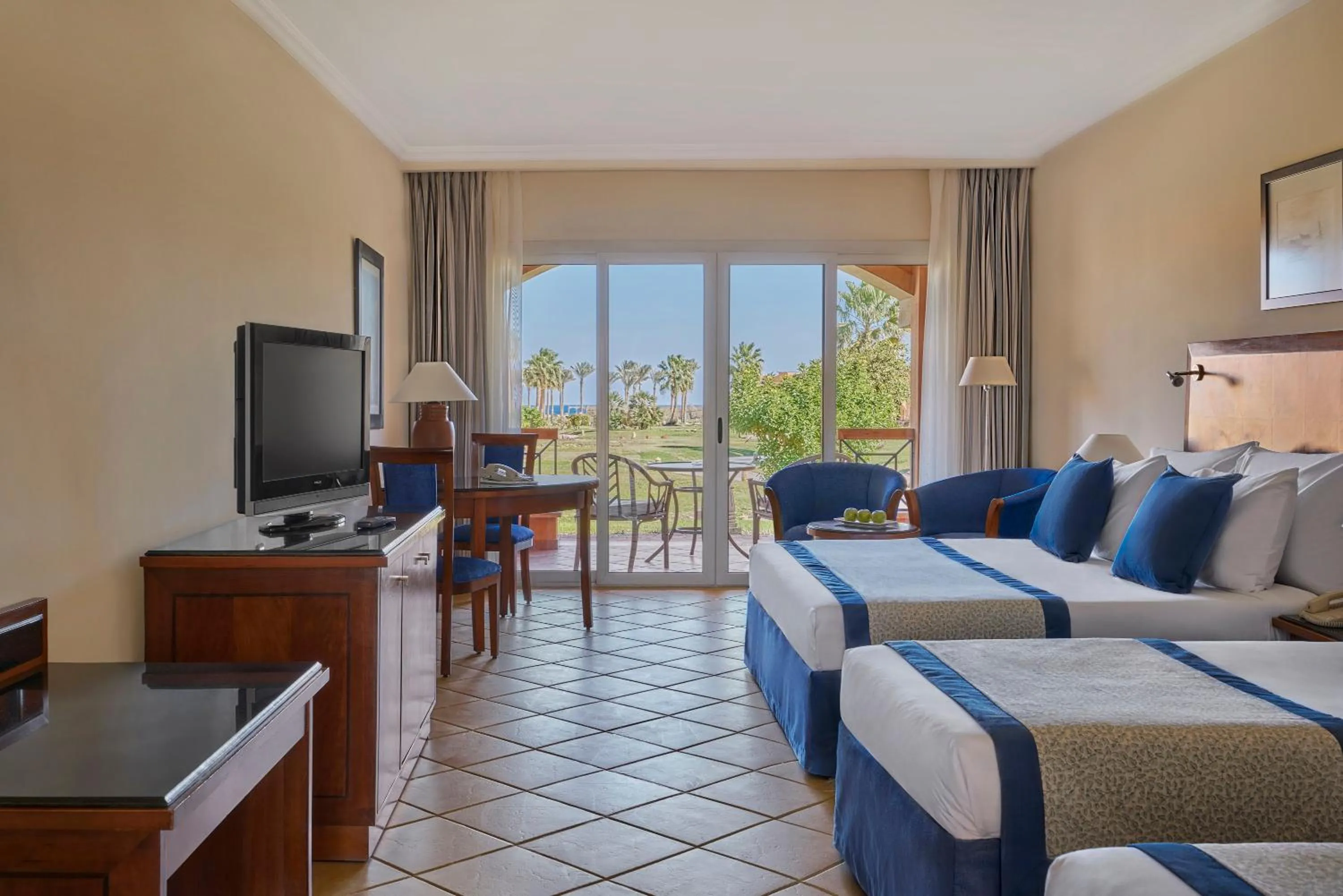Bedroom, Bed in JAZ Grand Marsa