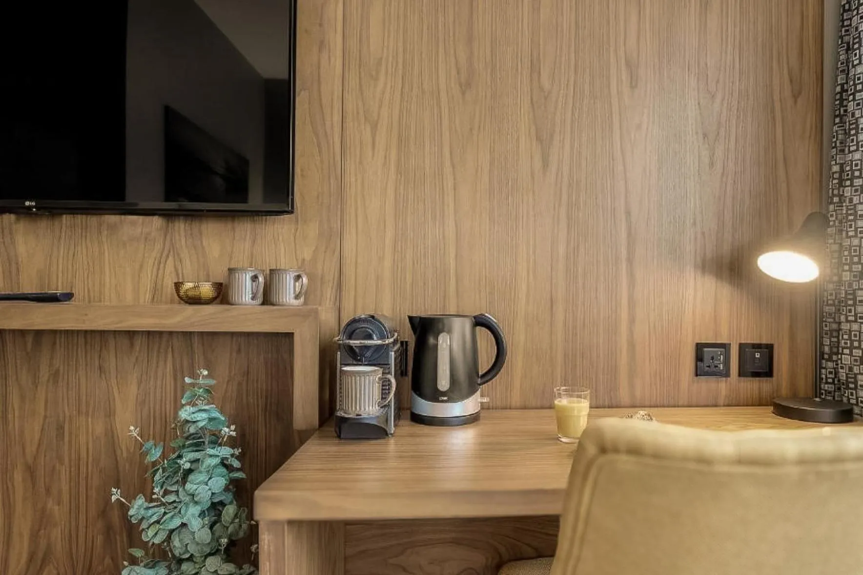 Coffee/tea facilities in Hotel Muli