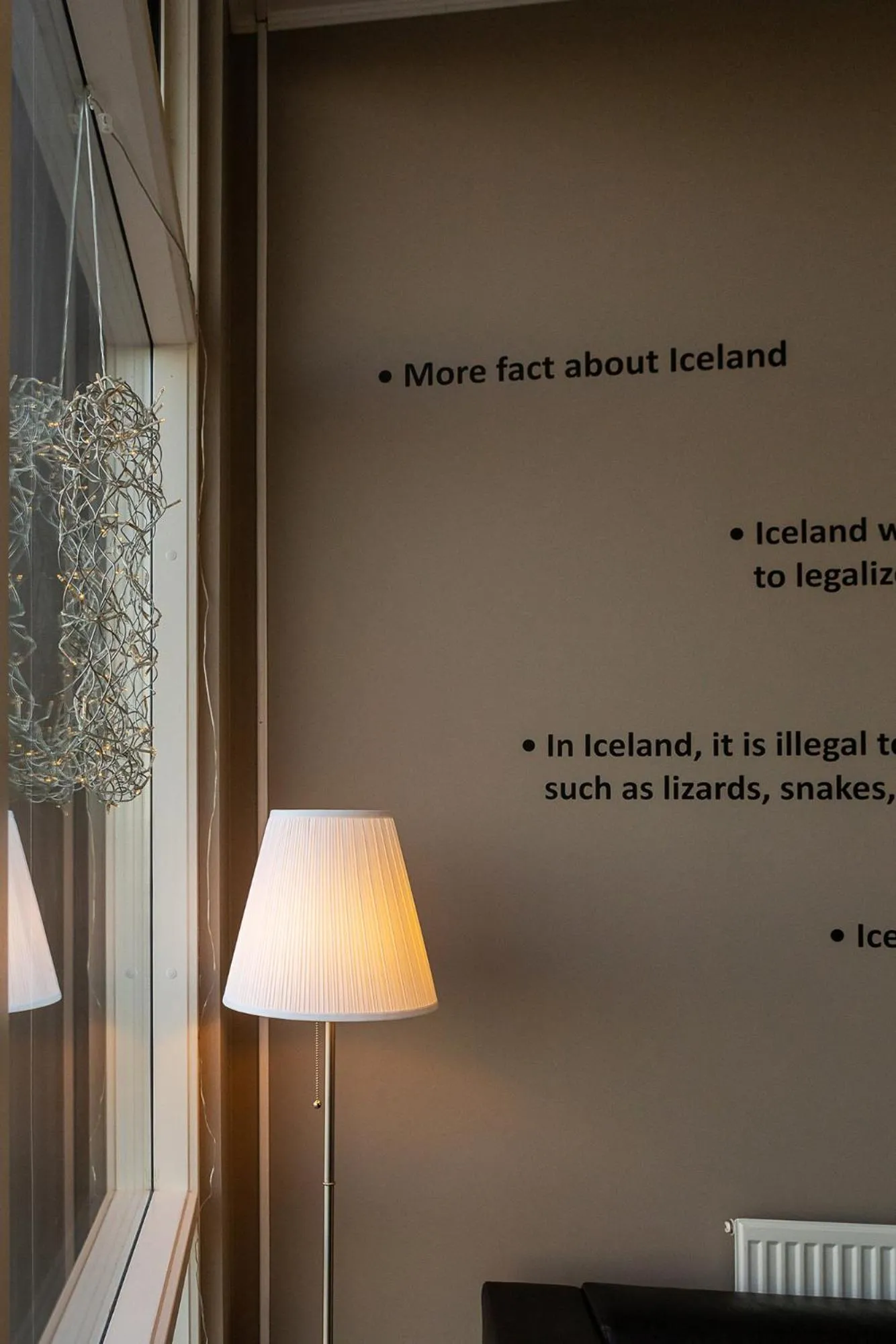 Text overlay in Hotel Muli