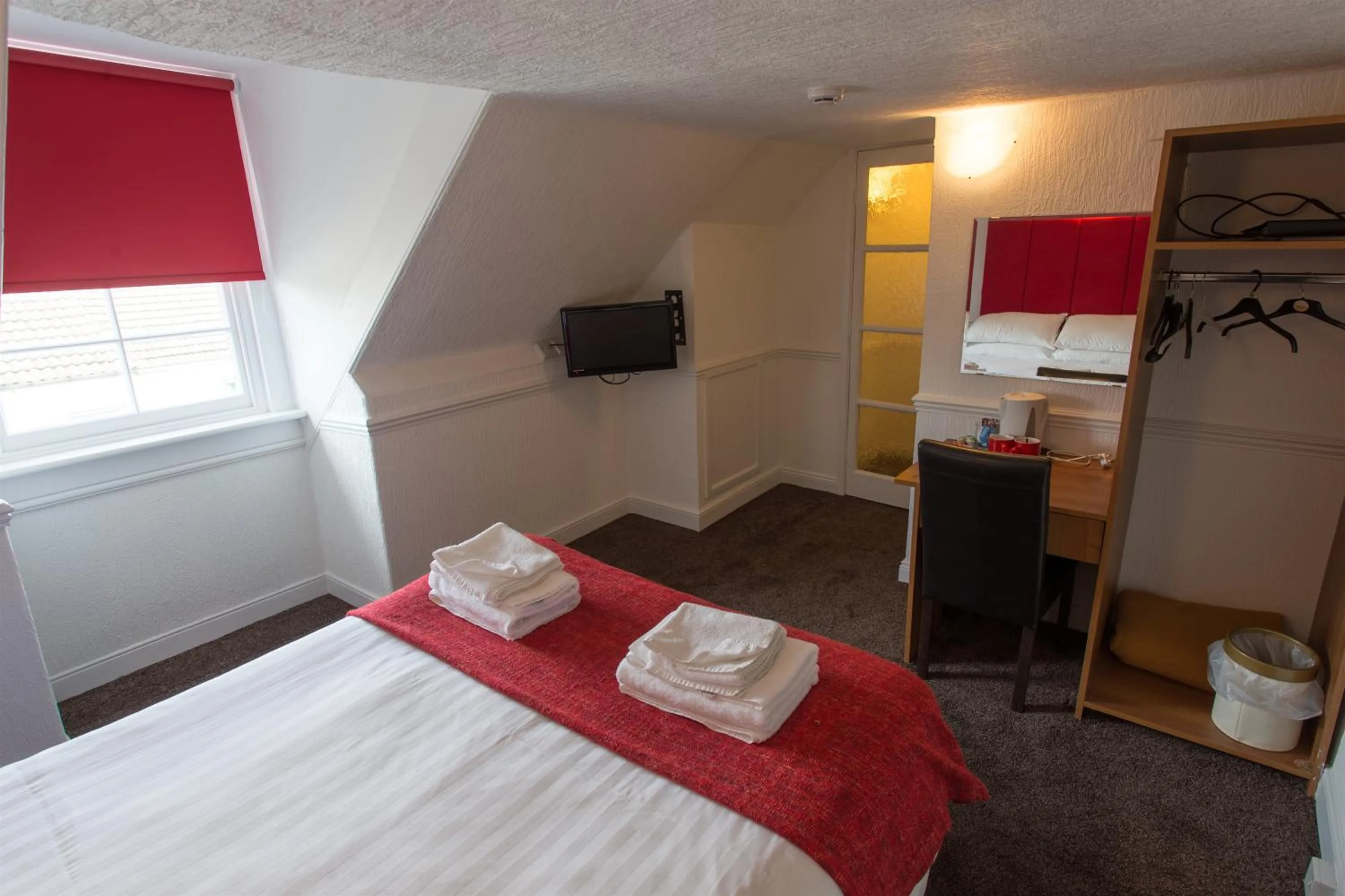 Bedroom, Bed in Trinity Guest House