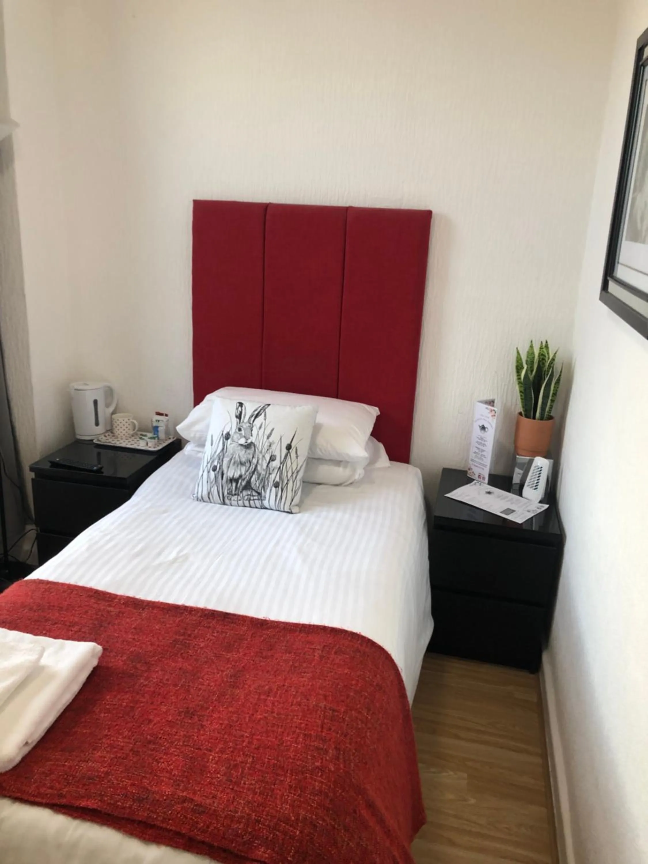 Bed in Trinity Guest House