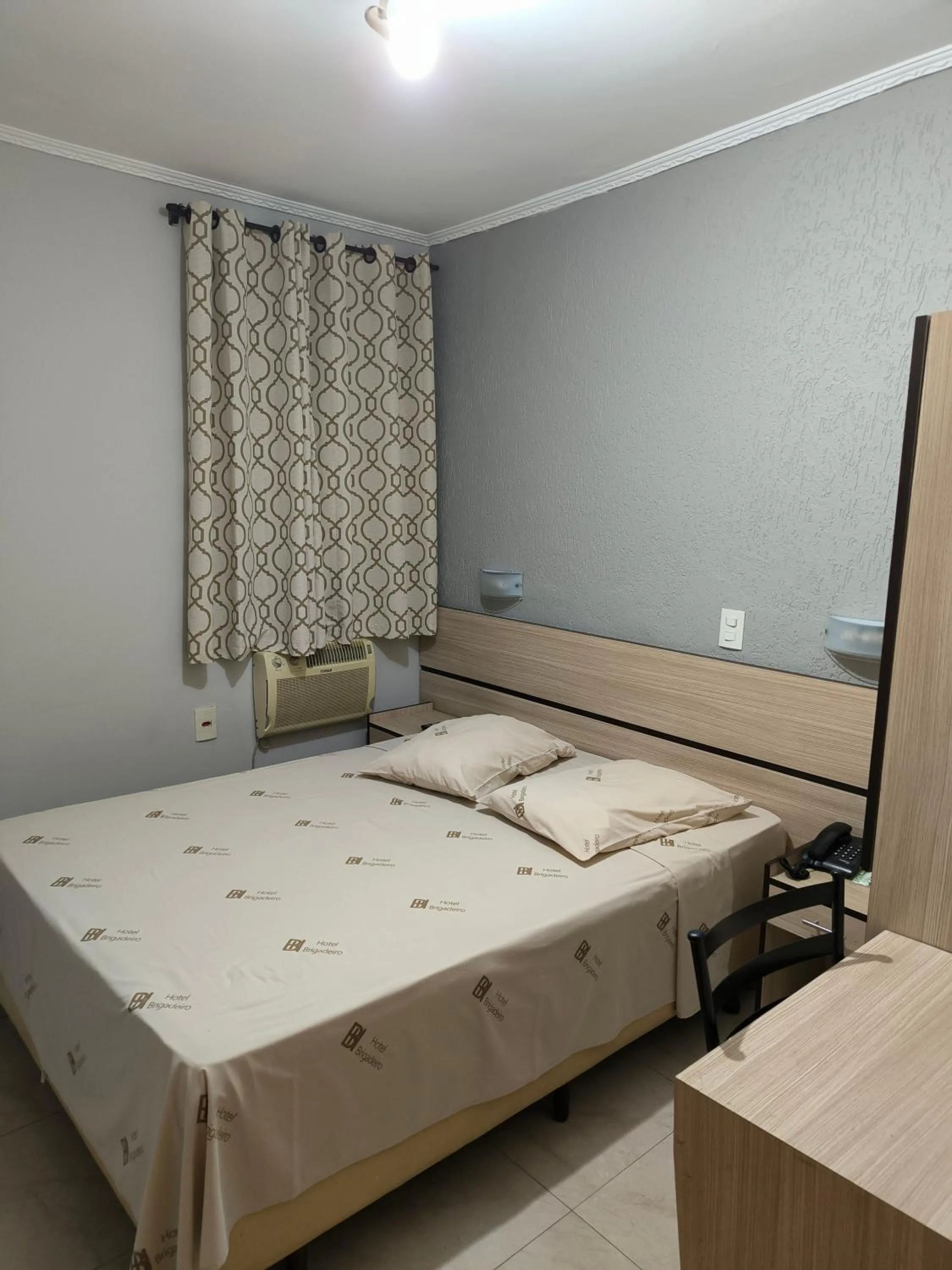 Photo of the whole room, Bed in Hotel Brigadeiro