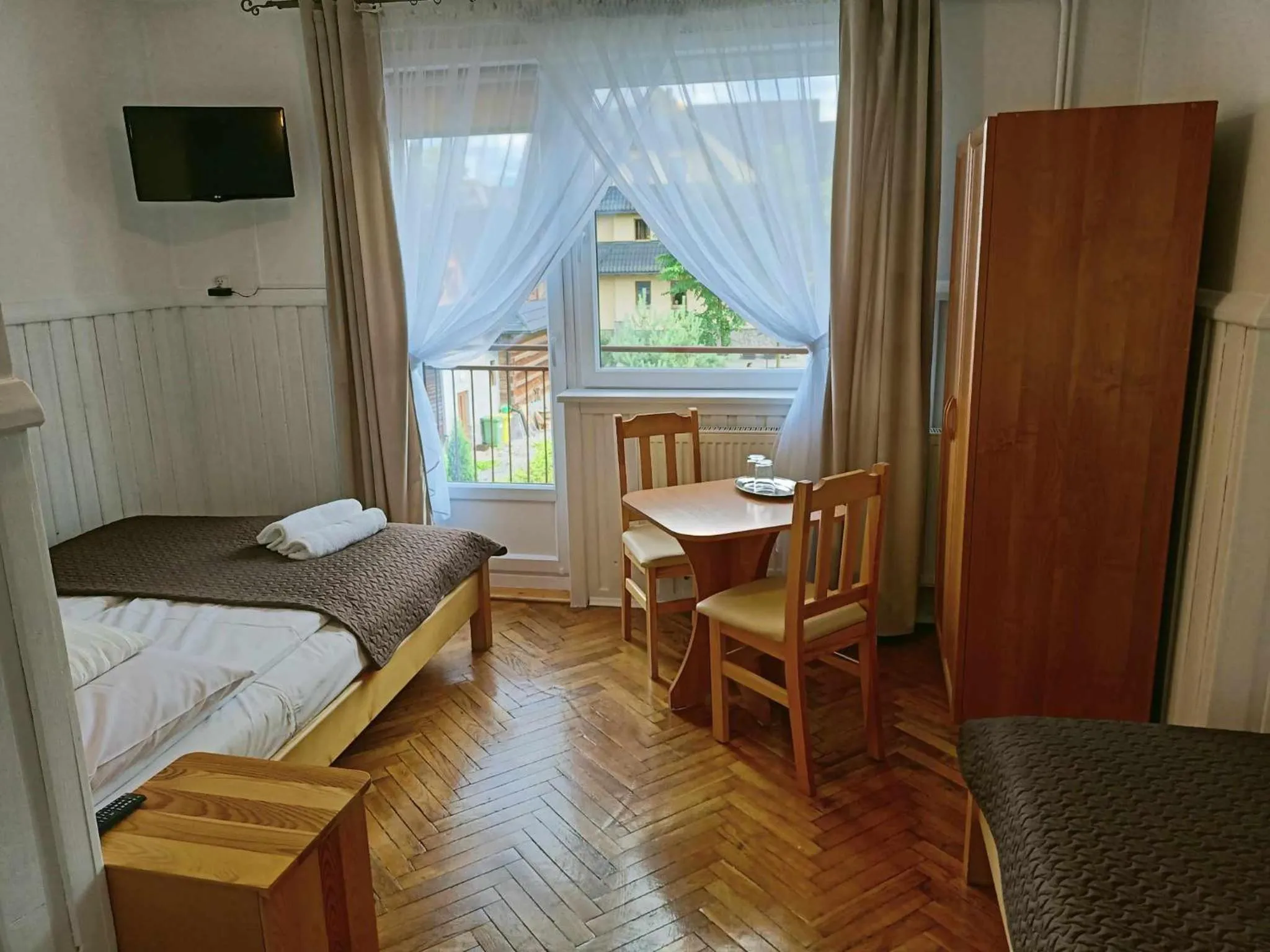 Photo of the whole room, Bed in Noclegi U Reni